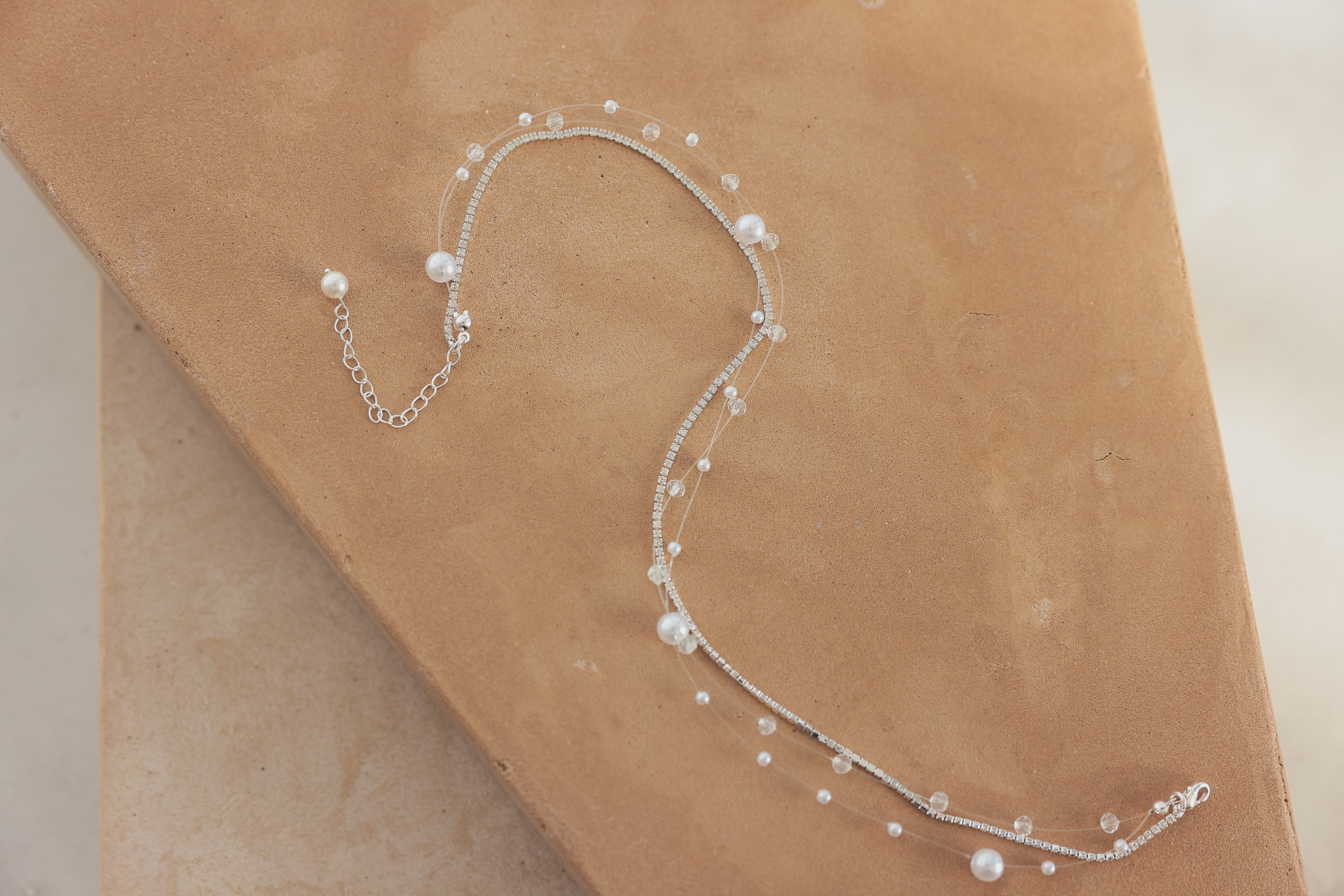 [レンタル] アートマリー 2WAYの3層ビジューパールネックレス シルバーの宅配レンタル - 6