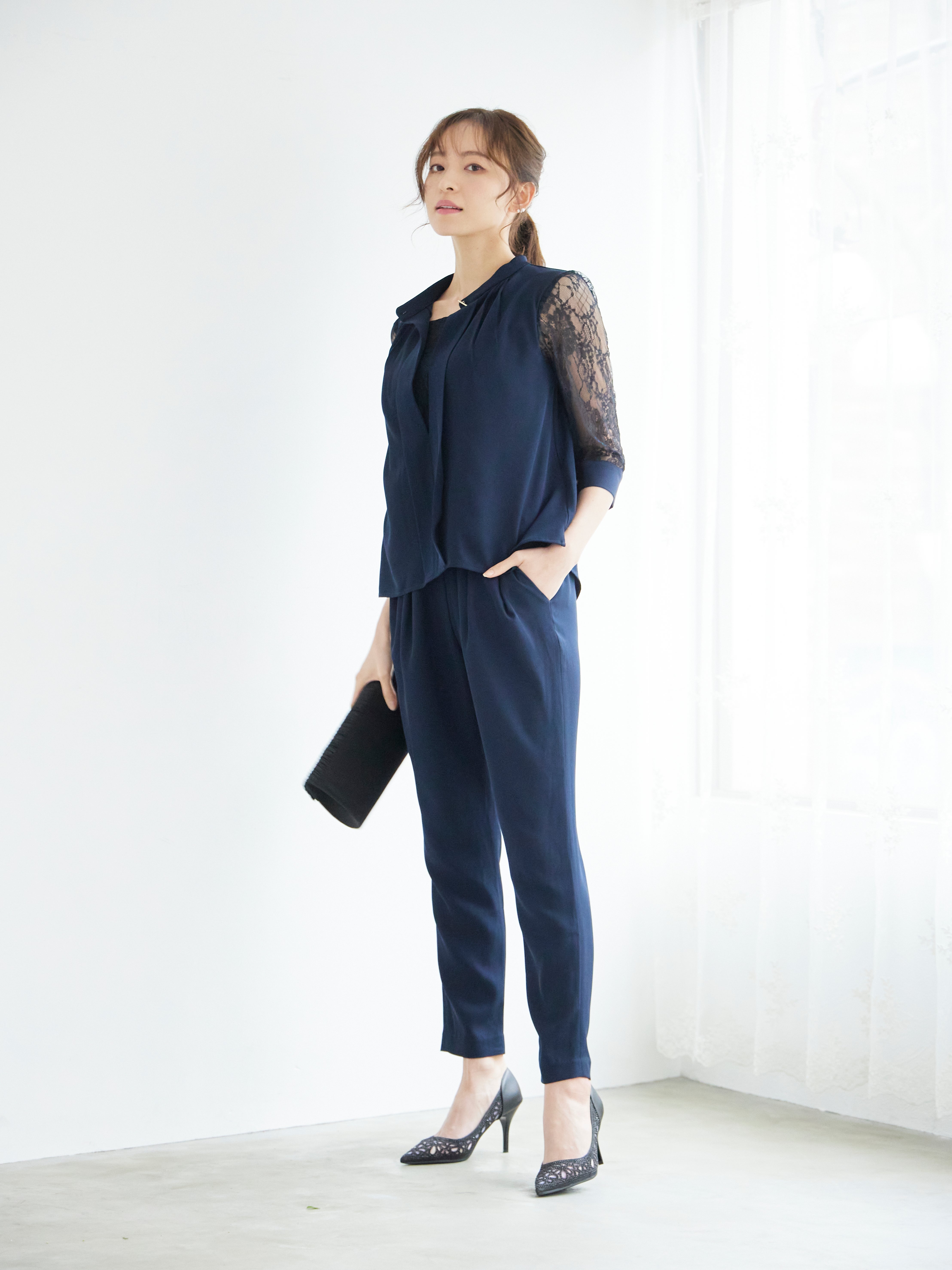 [レンタル] BELINDA DE CAPRIS 前開きブラウス セットアップ テーパードパンツドレス ネイビーの宅配レンタル - 14