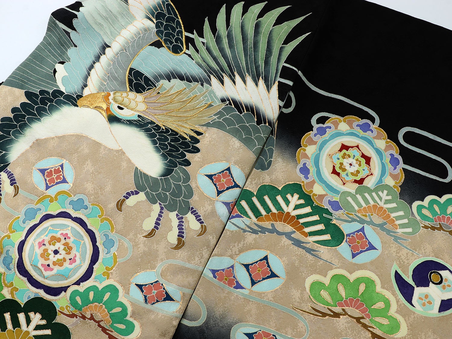 [レンタル] [手描友禅] 男の子 お宮参り 産着 レンタル6点フルセット 正絹 鷹に神器 黒色の宅配レンタル - 4