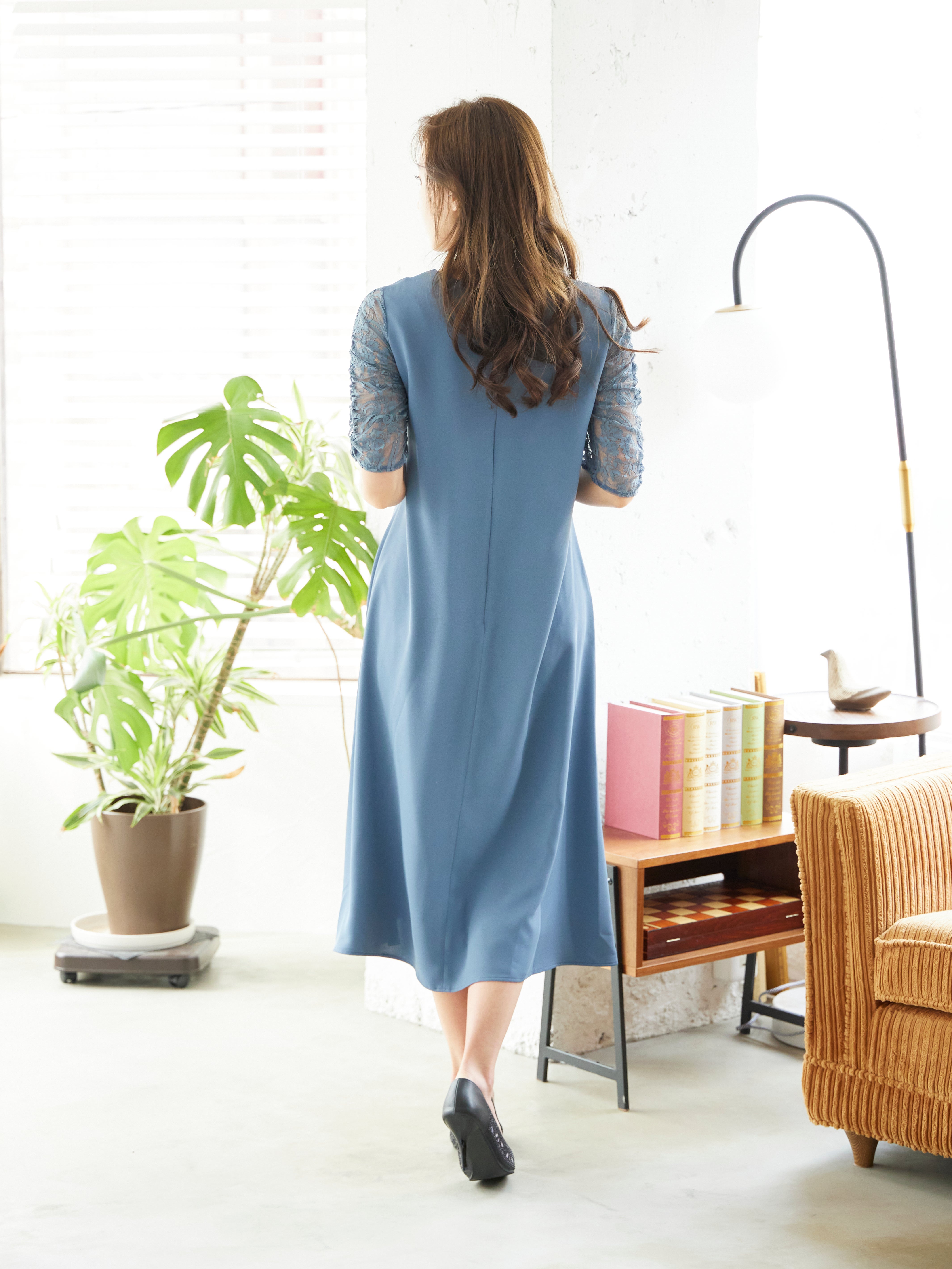 [レンタル] BELINDA DE CAPRIS Vネックギャザースリープ ワンピースドレス ブルーグレーの宅配レンタル - 6