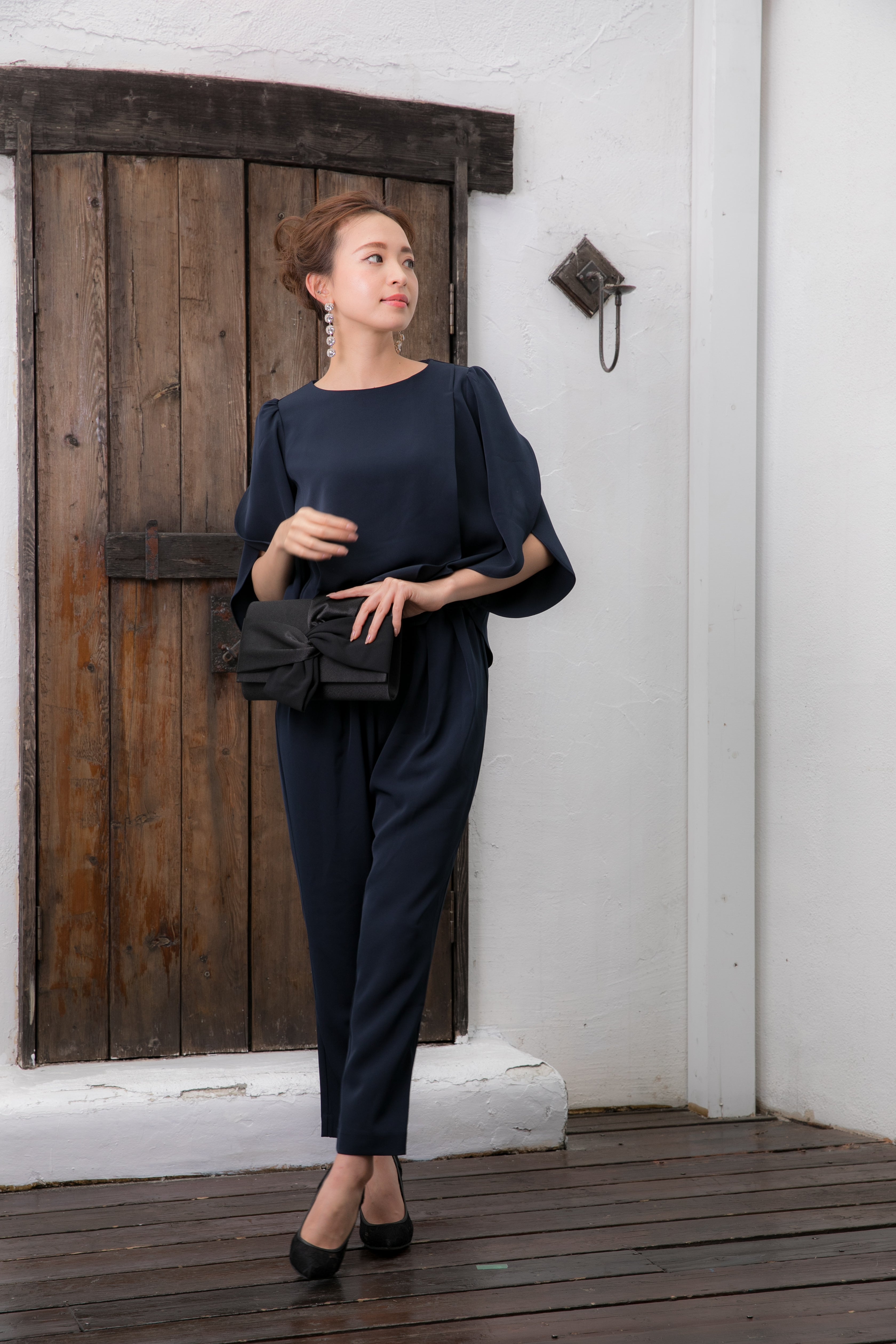 [レンタル] BELINDA DE CAPRIS チューリップスリーブ セットアップ パンツドレス ネイビーの宅配レンタル - 4