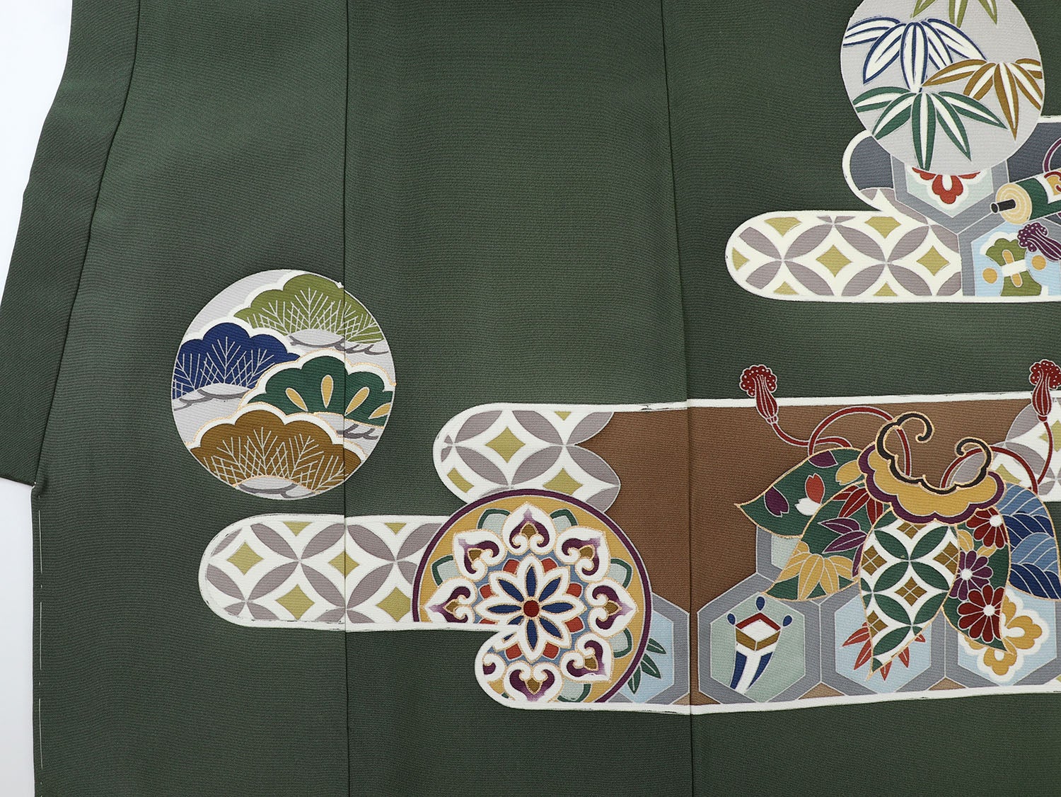 [レンタル] [手描友禅] 男の子 お宮参り 産着 手描友禅 レンタル6点フルセット 正絹 霞に小槌 深緑色の宅配レンタル - 7