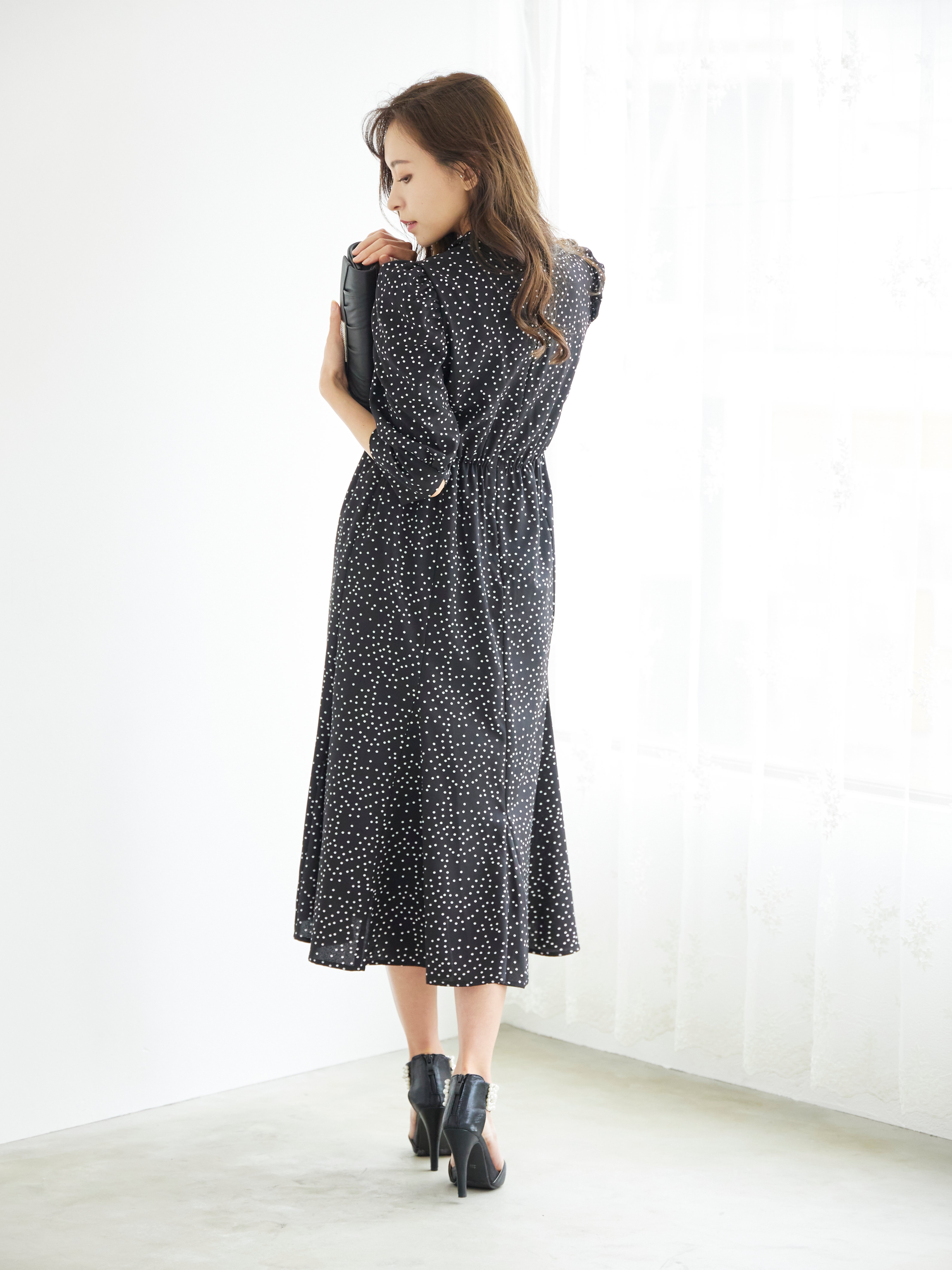 [レンタル] BELINDA DE CAPRIS ギャザースリーブ ドットワンピースドレス ブラックの宅配レンタル - 13