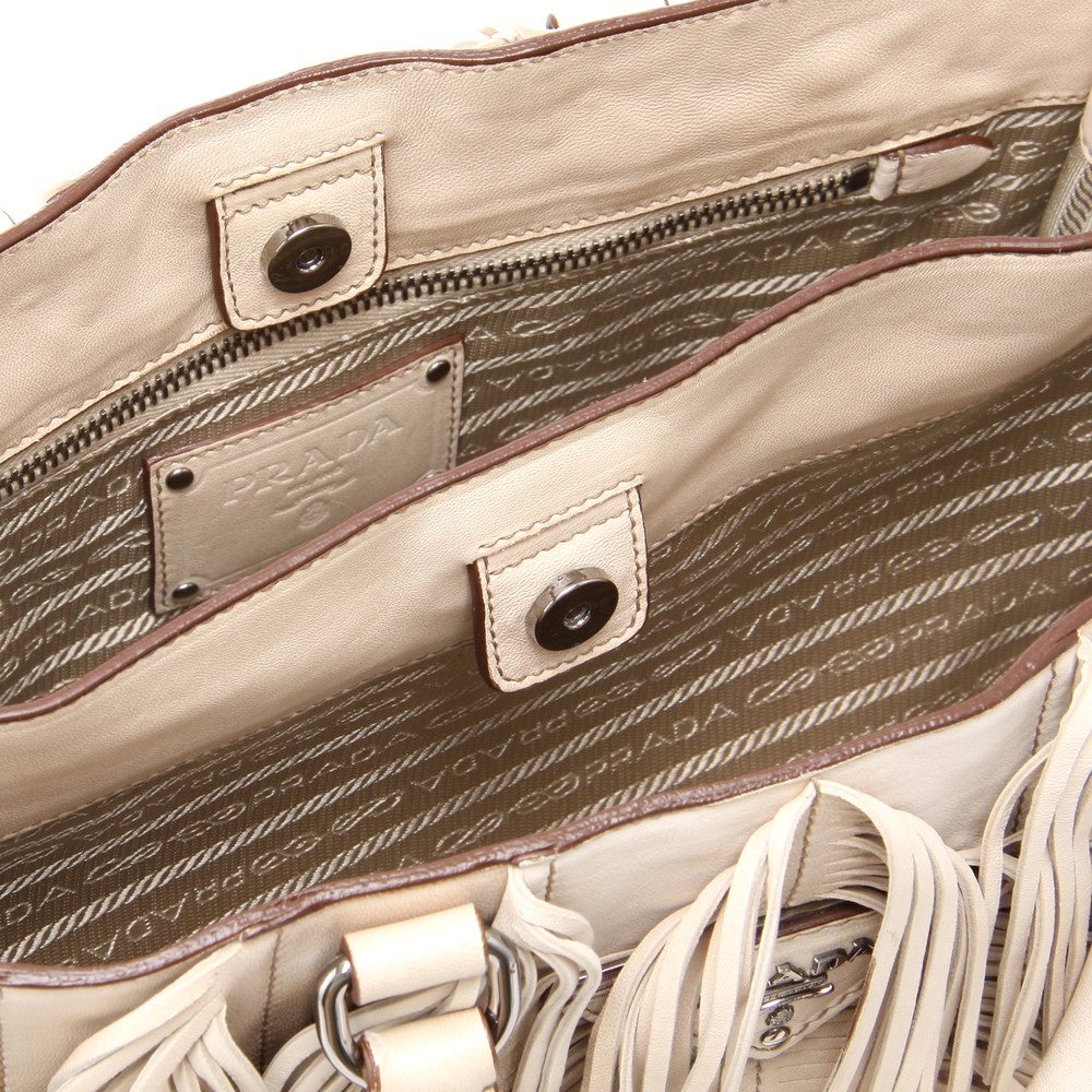 レンタル] レディース プラダ ナッパ フリンジハンドバッグ ホワイト