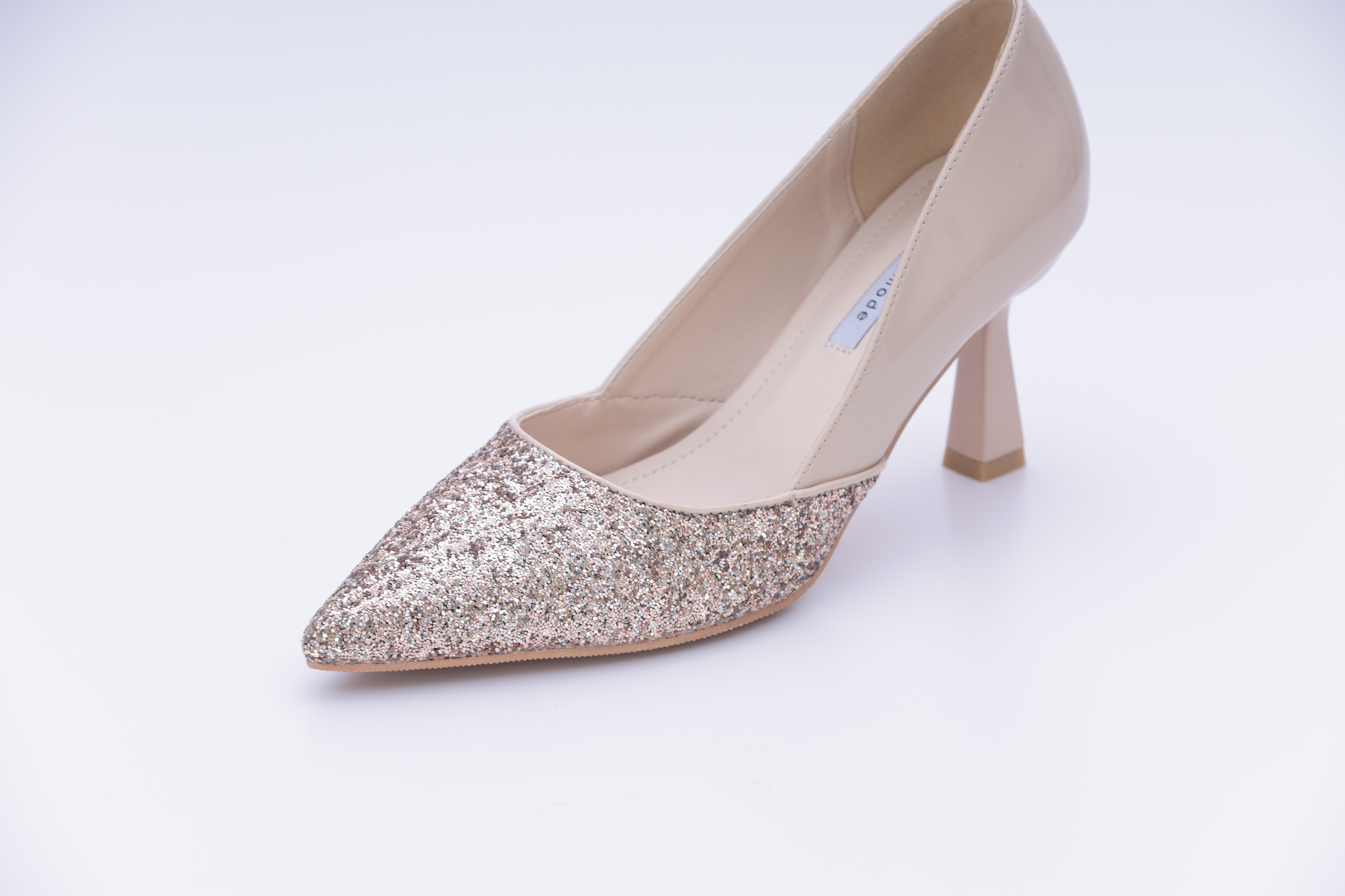 [レンタル] アートマリー グリッターパンプス ベージュの宅配レンタル - 4