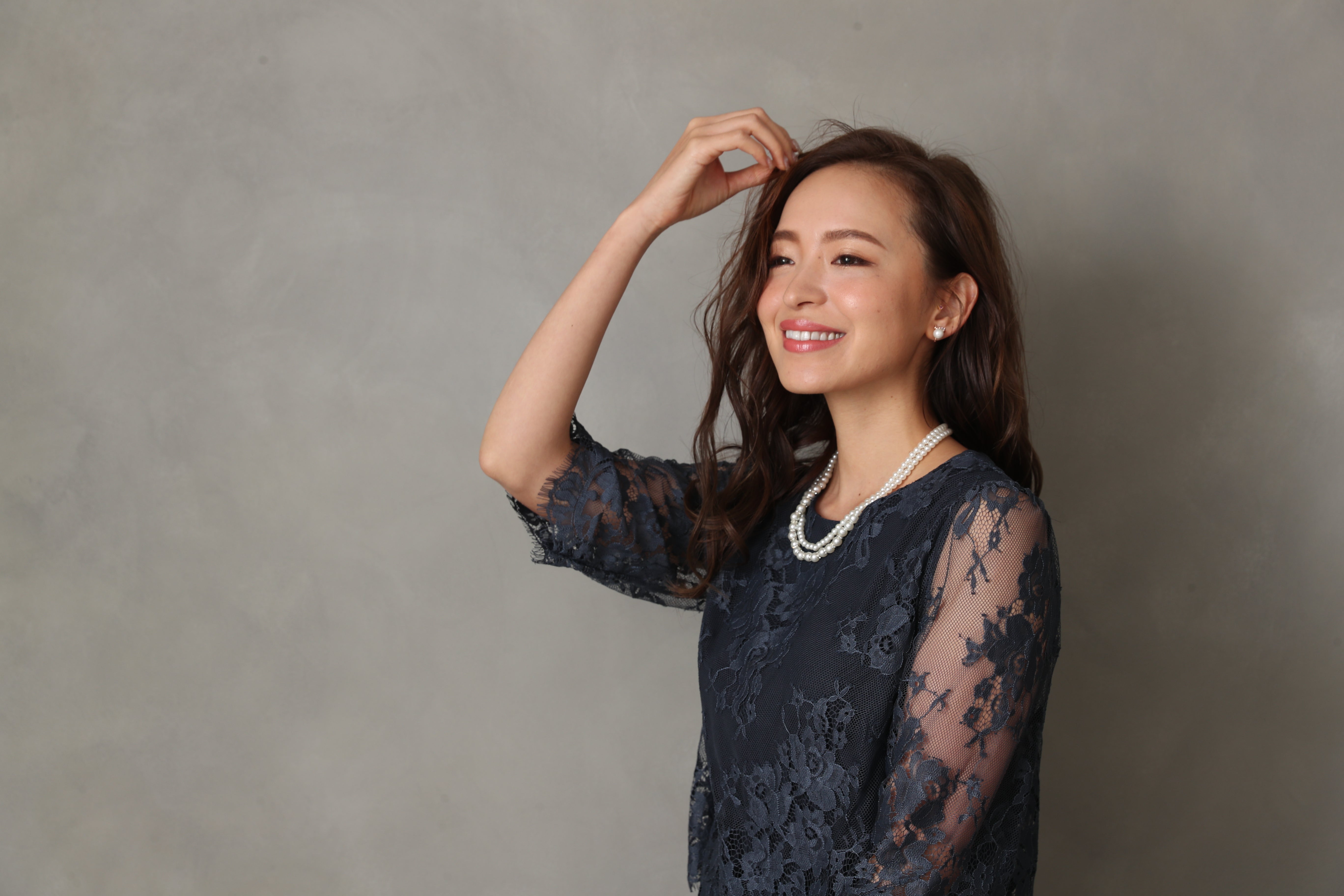 [レンタル] BELINDA DE CAPRIS サイドプリーツ レーススリーブ ワンピースドレス ネイビーの宅配レンタル - 38