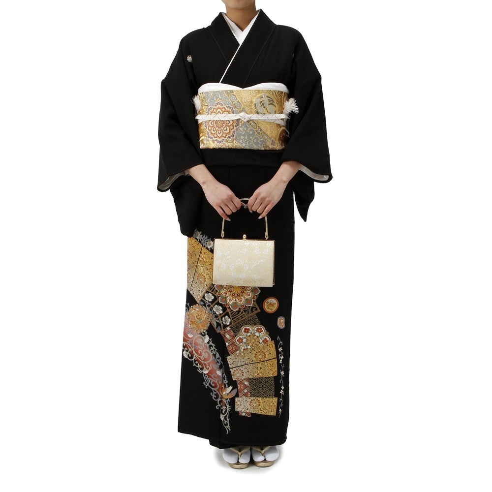 [レンタル] 留袖セット 花モチーフ (長襦袢、帯、和装小物一式) ブラック Mサイズ