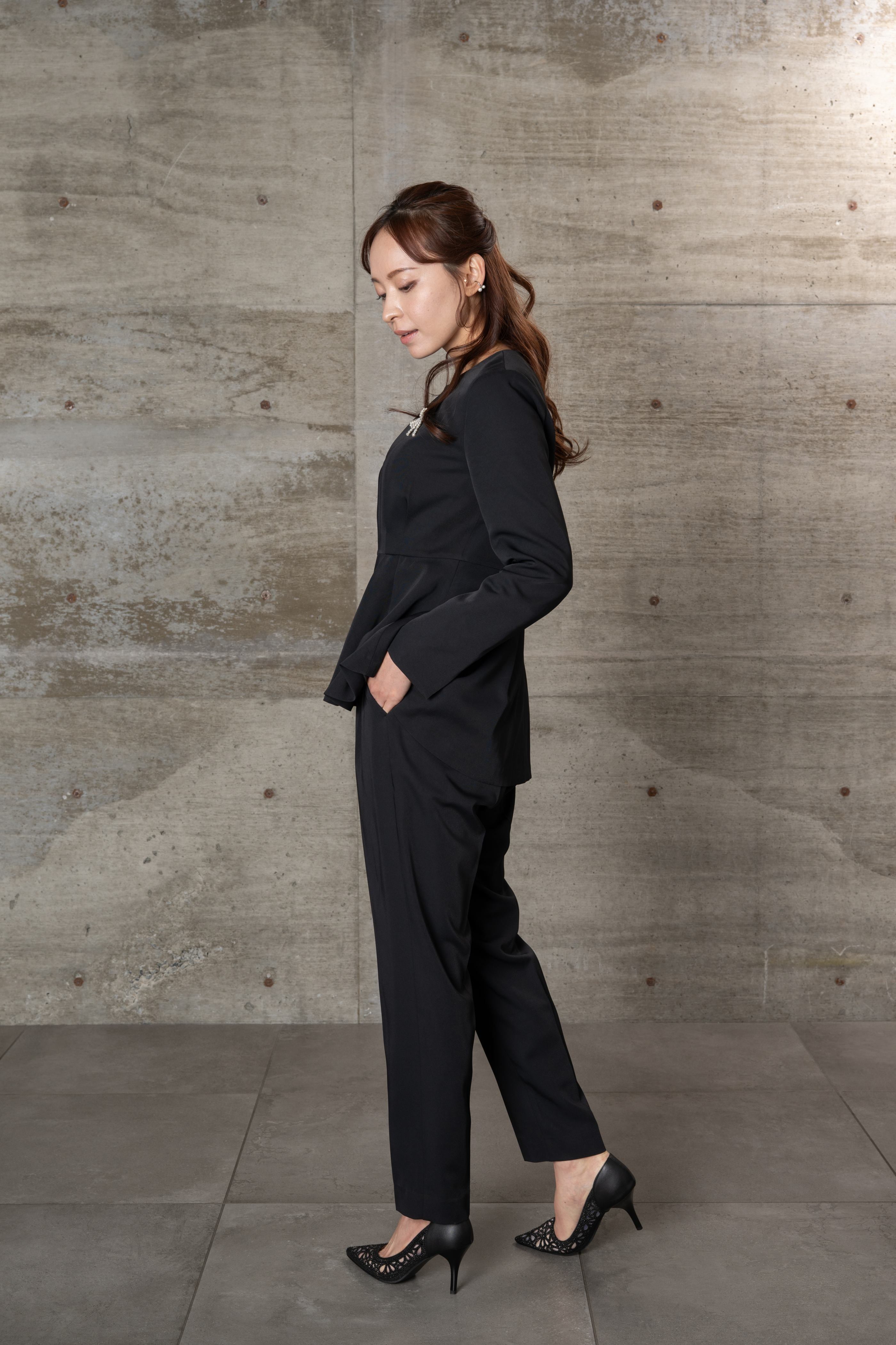 [レンタル] BELINDA DE CAPRIS ノーカラーAラインジャケット テーパード2P レディーススーツの宅配レンタル - 7