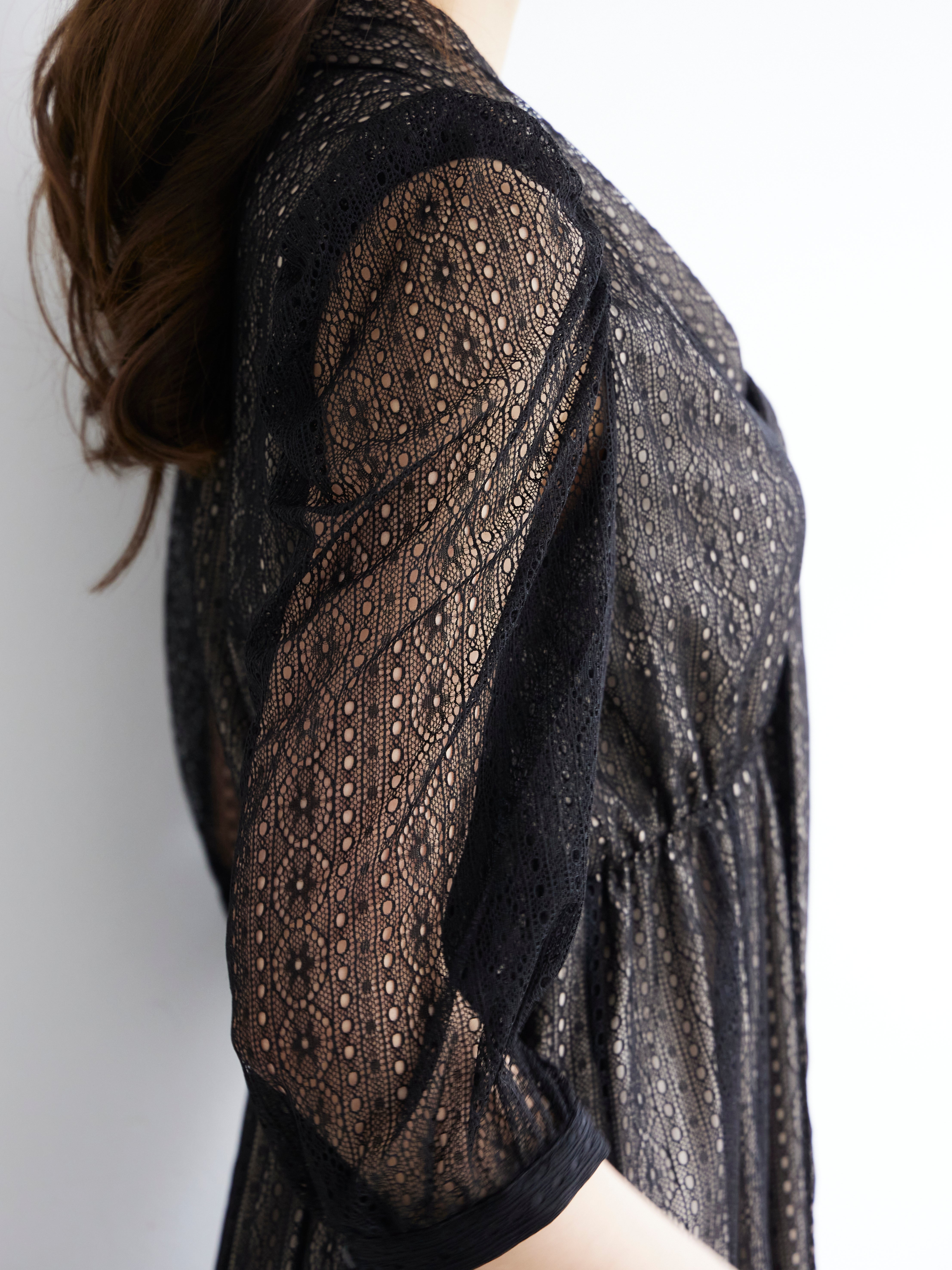 [レンタル] BELINDA DE CAPRIS リボン付きギャザースリーブ レースワンピースドレス ブラックの宅配レンタル - 8