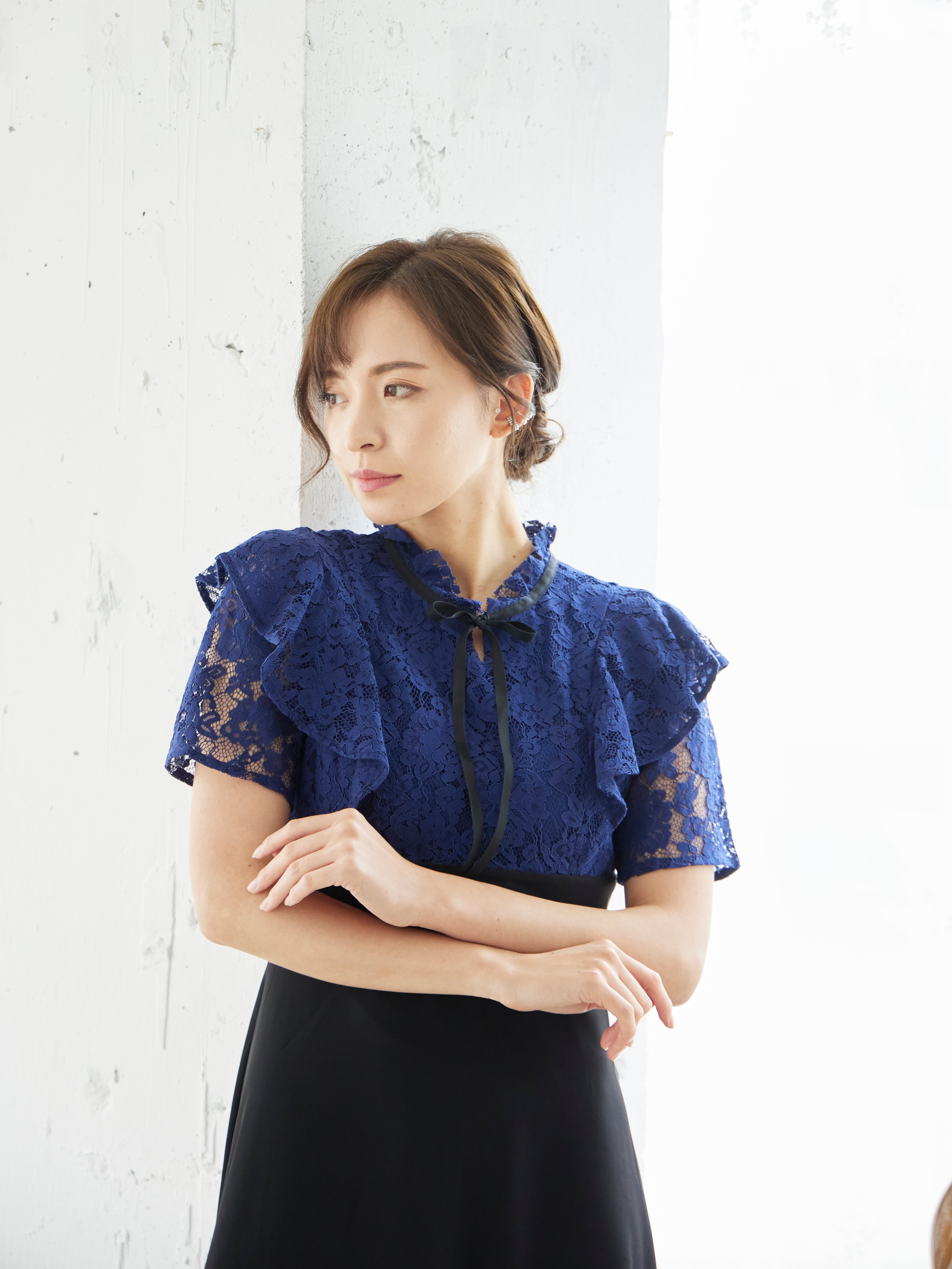 [レンタル] BELINDA DE CAPRIS レース切り替え タイトワンピースドレス ネイビーの宅配レンタル - 7