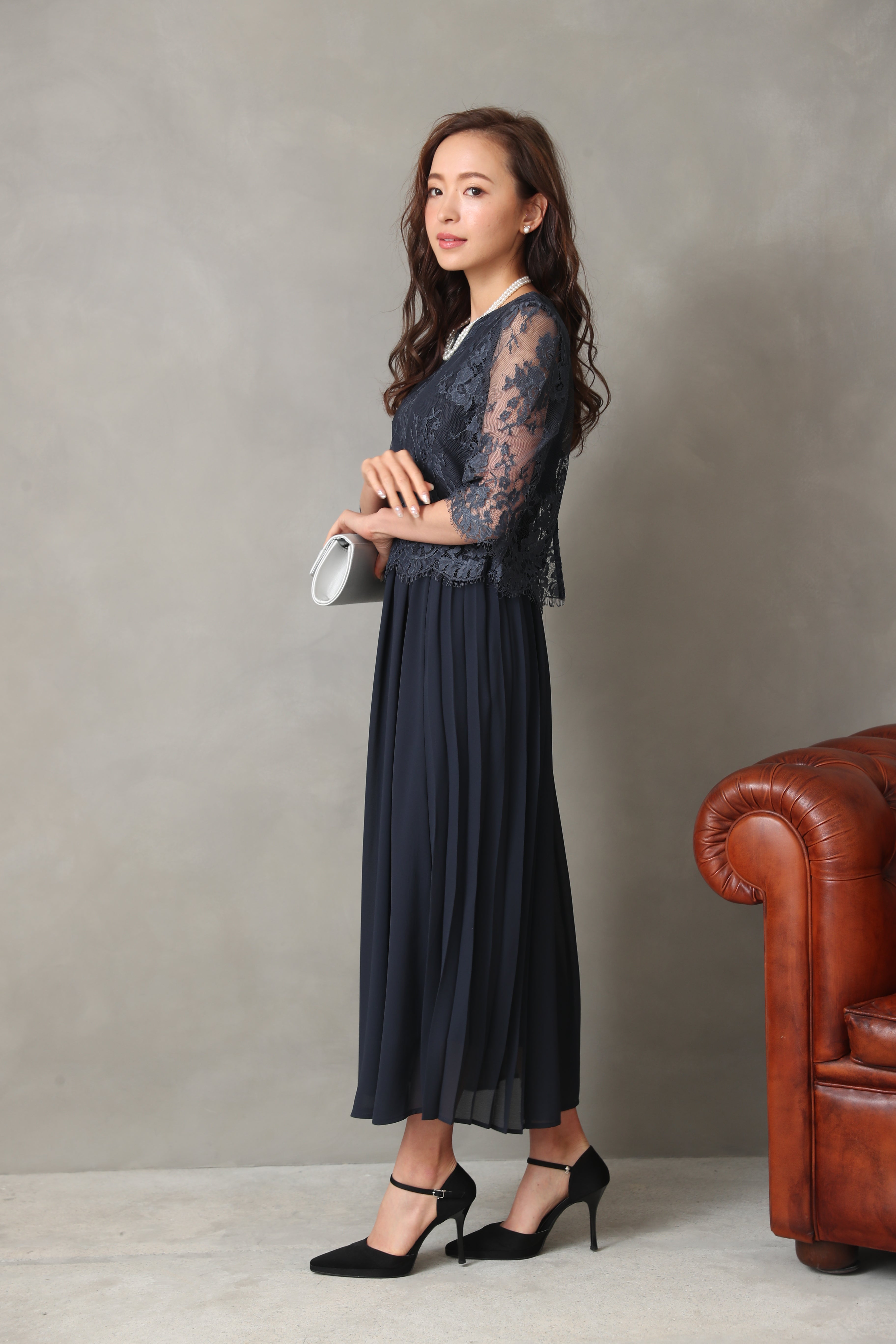 レンタル] BELINDA DE CAPRIS サイドプリーツ レーススリーブ