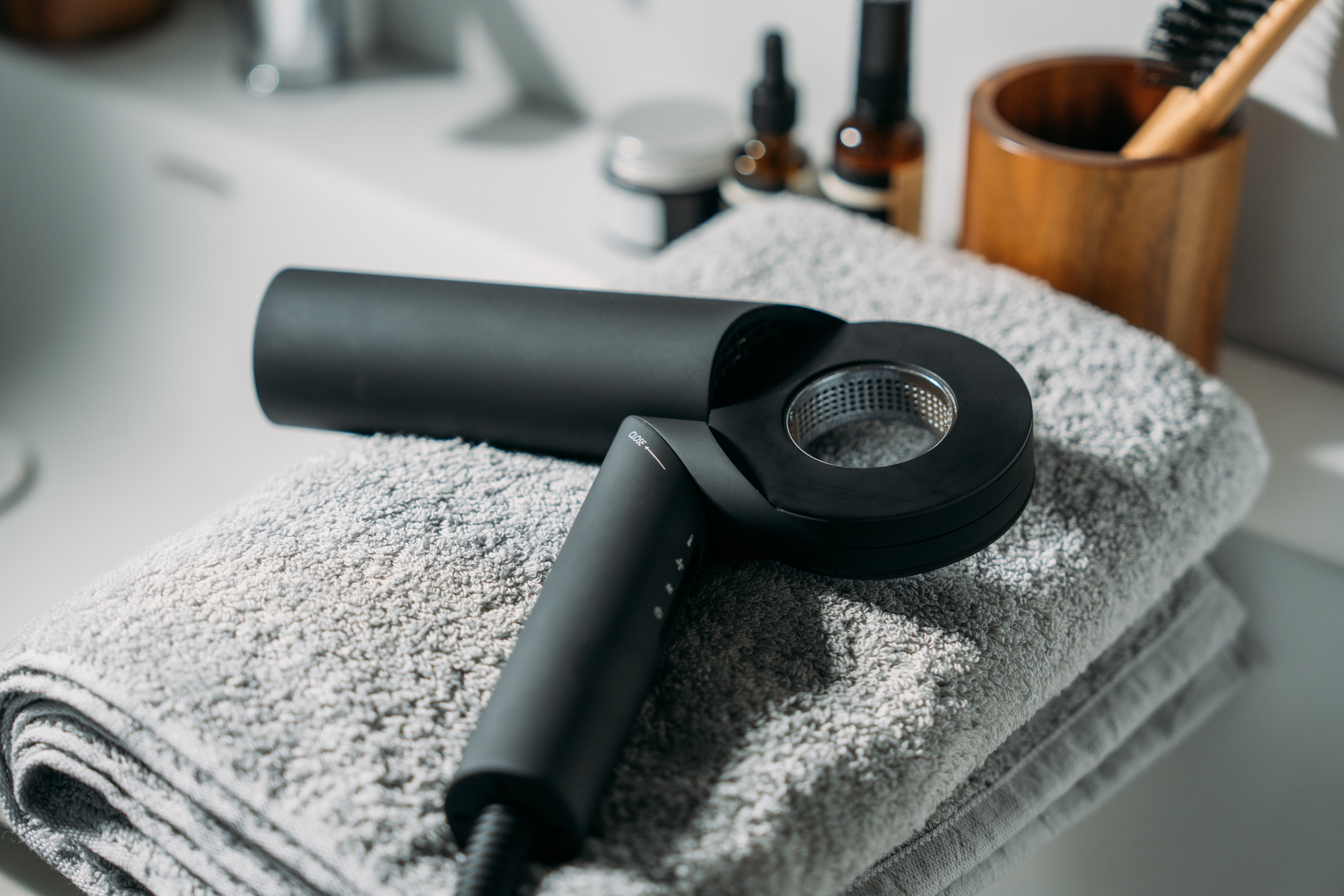 レンタル] CADRE（カドレ）HAIR DRYER ブラック - Rentio