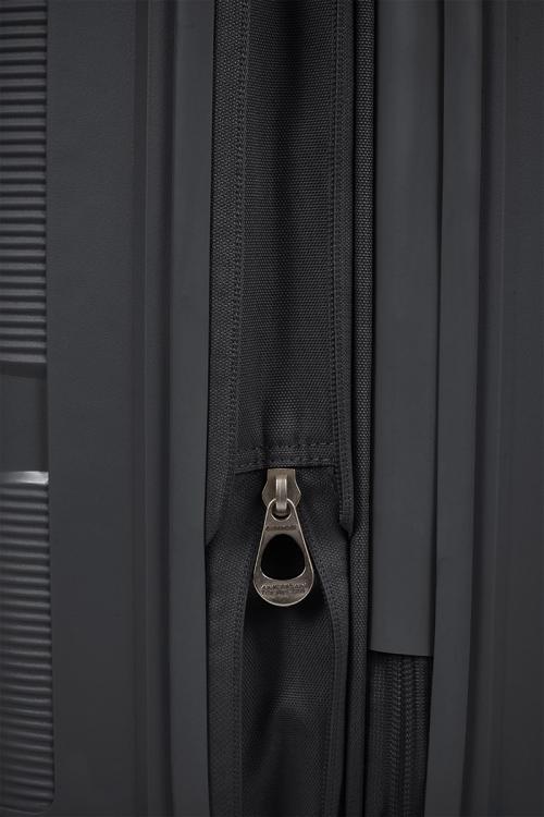 [レンタル] [4-6泊向けサイズ]アメリカンツーリスター インスタゴン スピナー69EXP 79L/拡張時87L ハード スーツケースの宅配レンタル - 10