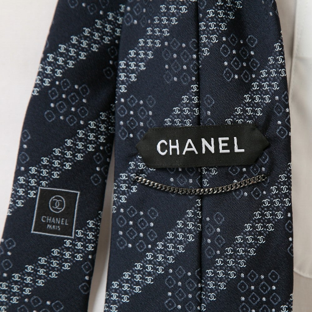 CHANEL 花柄ネクタイ ブラック CHANEL シャネル ロゴマーク 花柄 総柄 ネクタイ