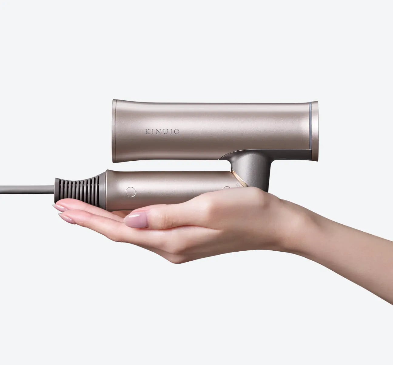 KINUJO 絹女 ヘアドライヤー ボヤージュ Voyage HW001 正規販売店】【送料無料】KINUJO Hair Dryer Voyage 絹女 キヌージョ