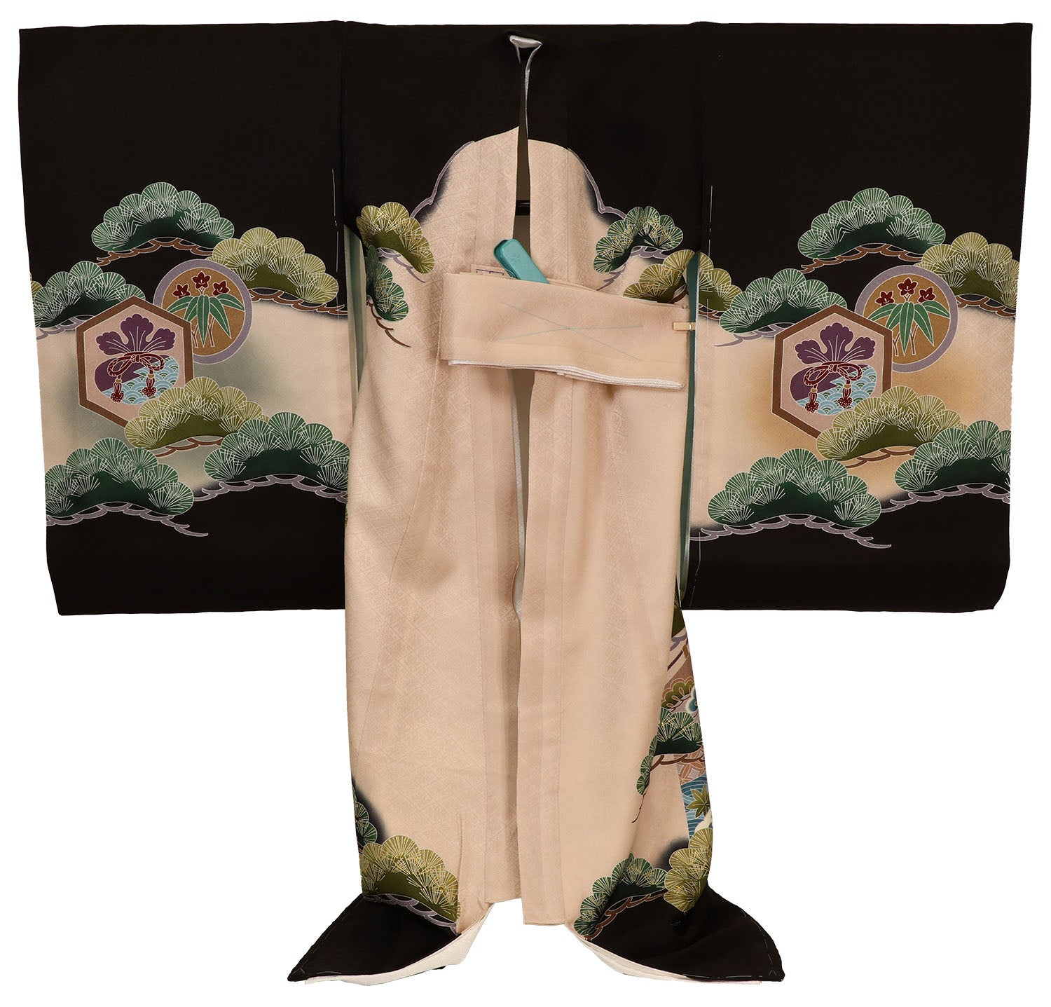 [レンタル] 男の子 お宮参り 産着 レンタル6点フルセット 正絹 兜に陣太鼓と打ち出の小槌 黒色の宅配レンタル - 2