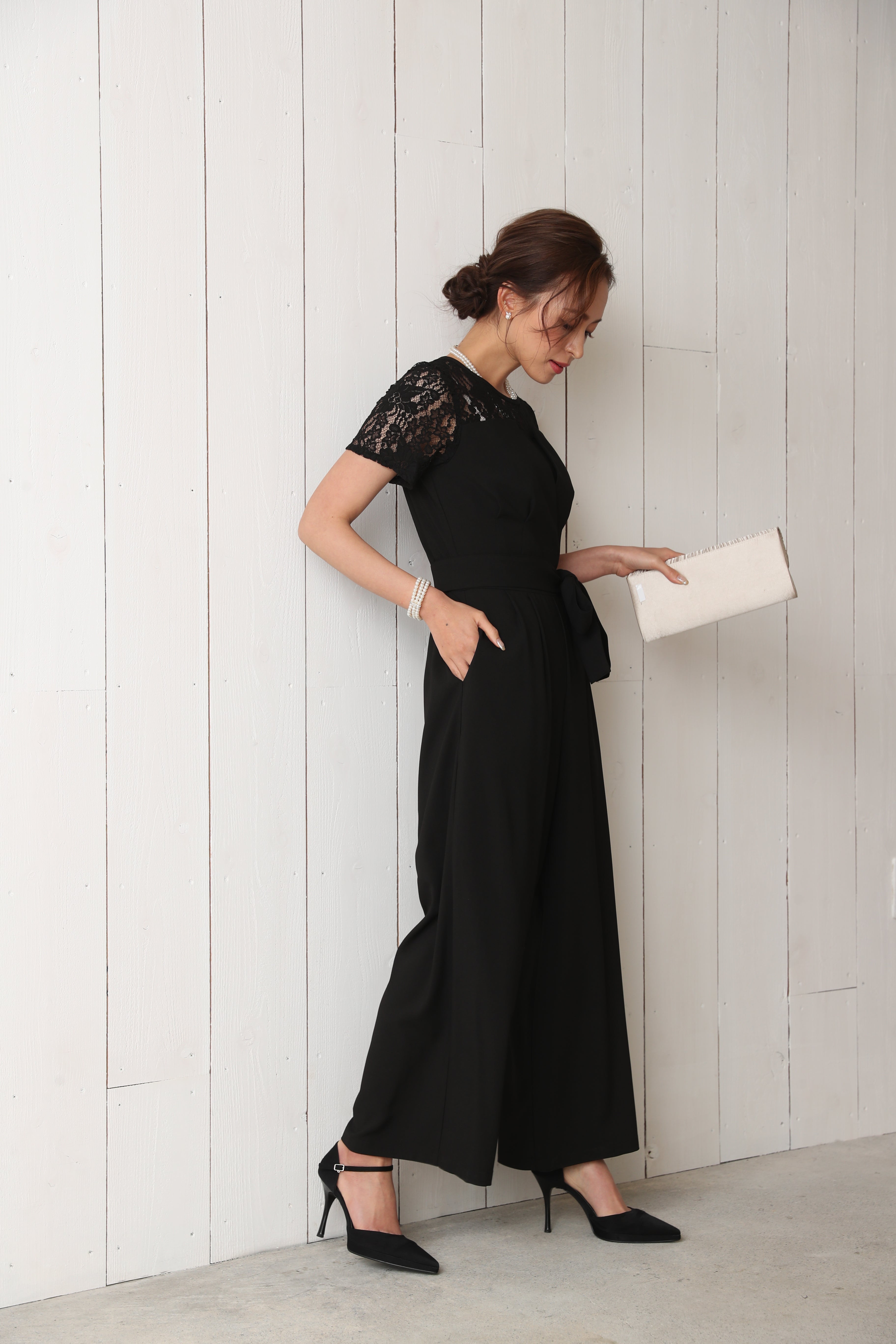 [レンタル] BELINDA DE CAPRIS 袖付きタックテーパード オールインワン パンツドレス ブラックの宅配レンタル - 10