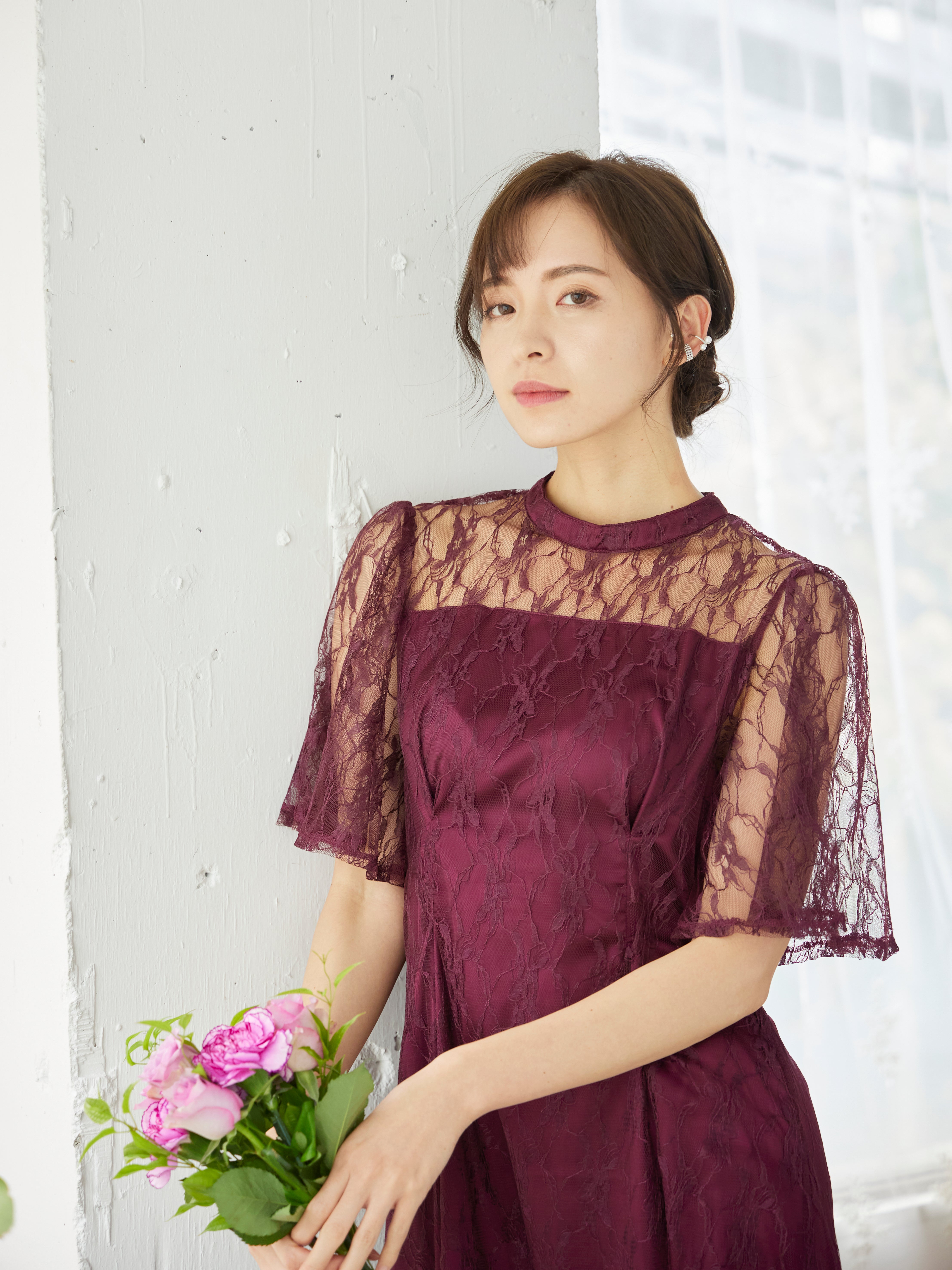 [レンタル] BELINDA DE CAPRIS 総レースフレア袖 ハイネック ワンピースドレス ワインレッドの宅配レンタル - 21