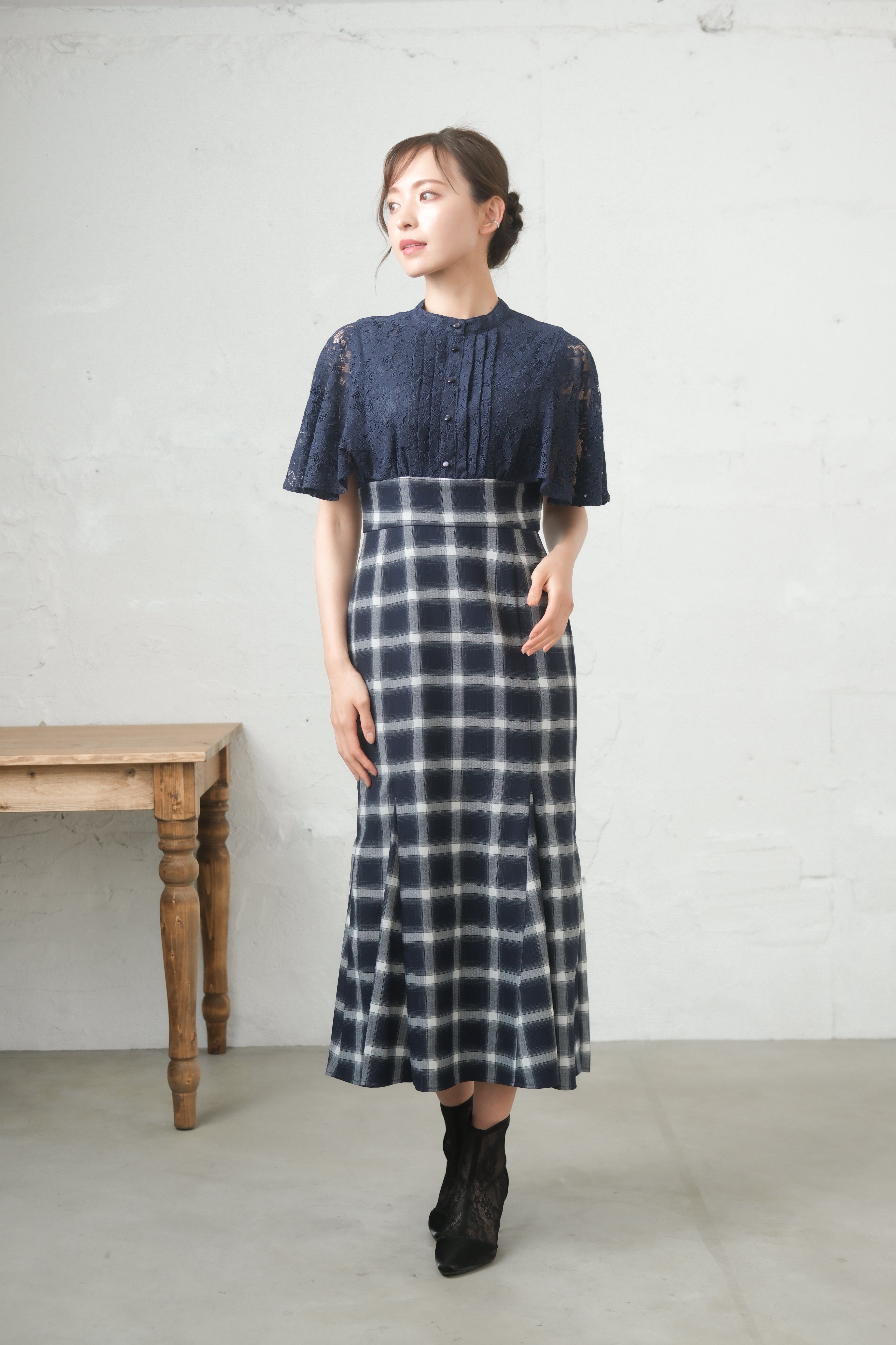 [レンタル] BELINDA DE CAPRIS レース切り替えマーメイド ワンピースドレス ネイビーの宅配レンタル - 3