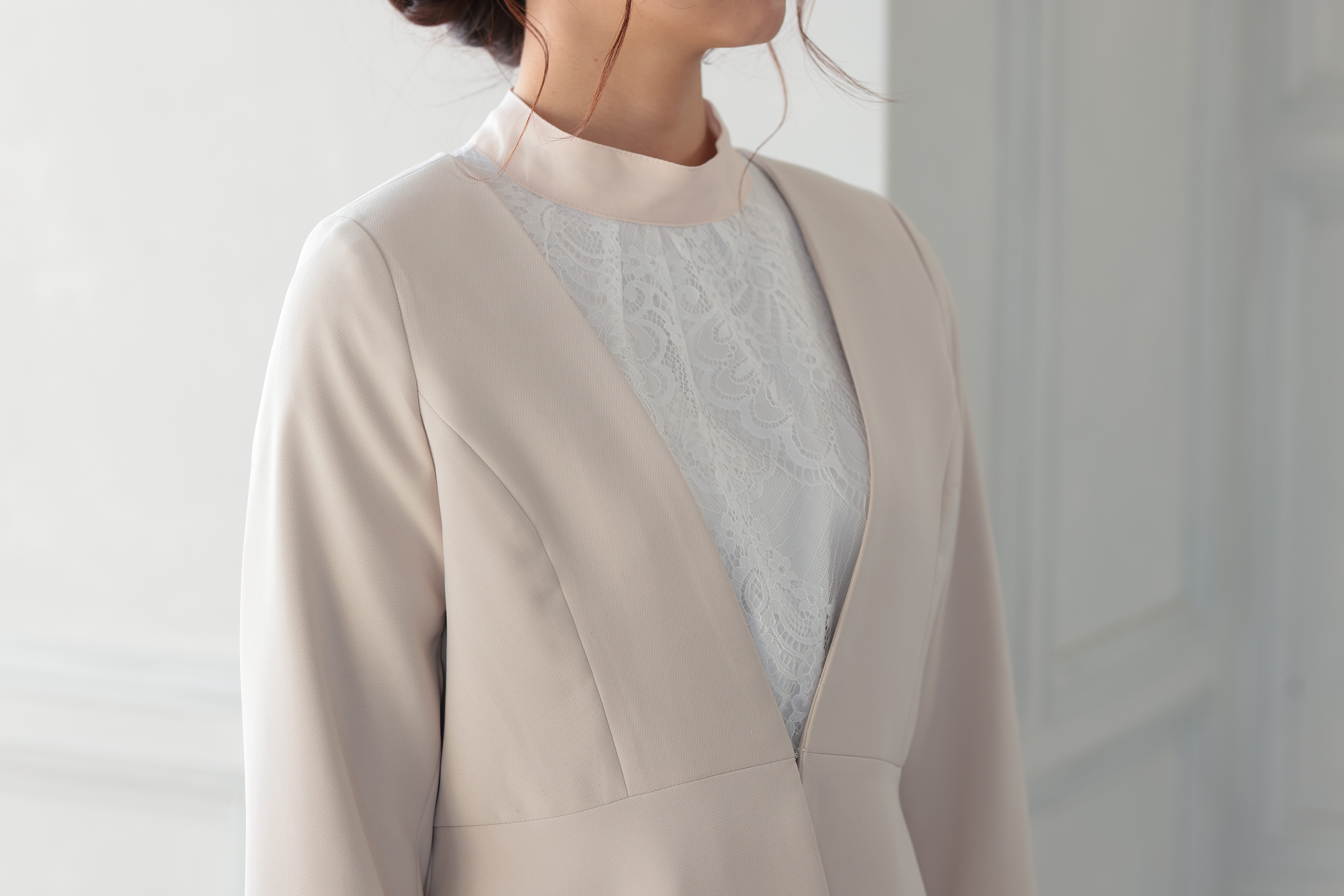 [レンタル] アートマリー ボトルネックワンピースジャケットスーツ【2点セット】ベージュの宅配レンタル - 9