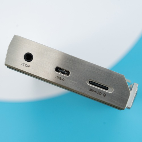 iBasso Audio DX340 ディスクリートPWM-DAC搭載 フラッグシップオーディオプレーヤー 側面 USB-C端子 - 11