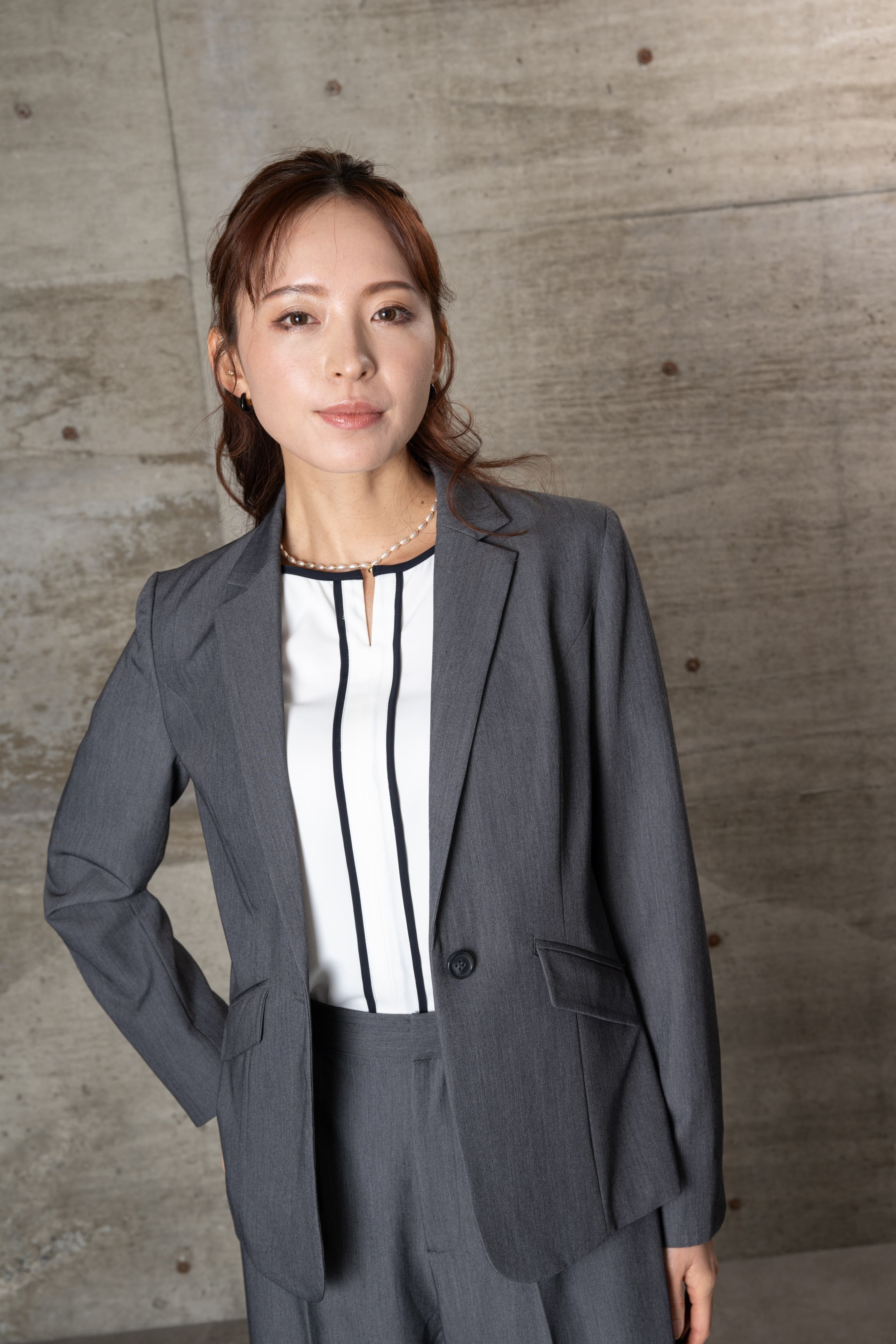 [レンタル] BELINDA DE CAPRIS テーラードジャケット ワイドパンツ2P レディーススーツの宅配レンタル - 13