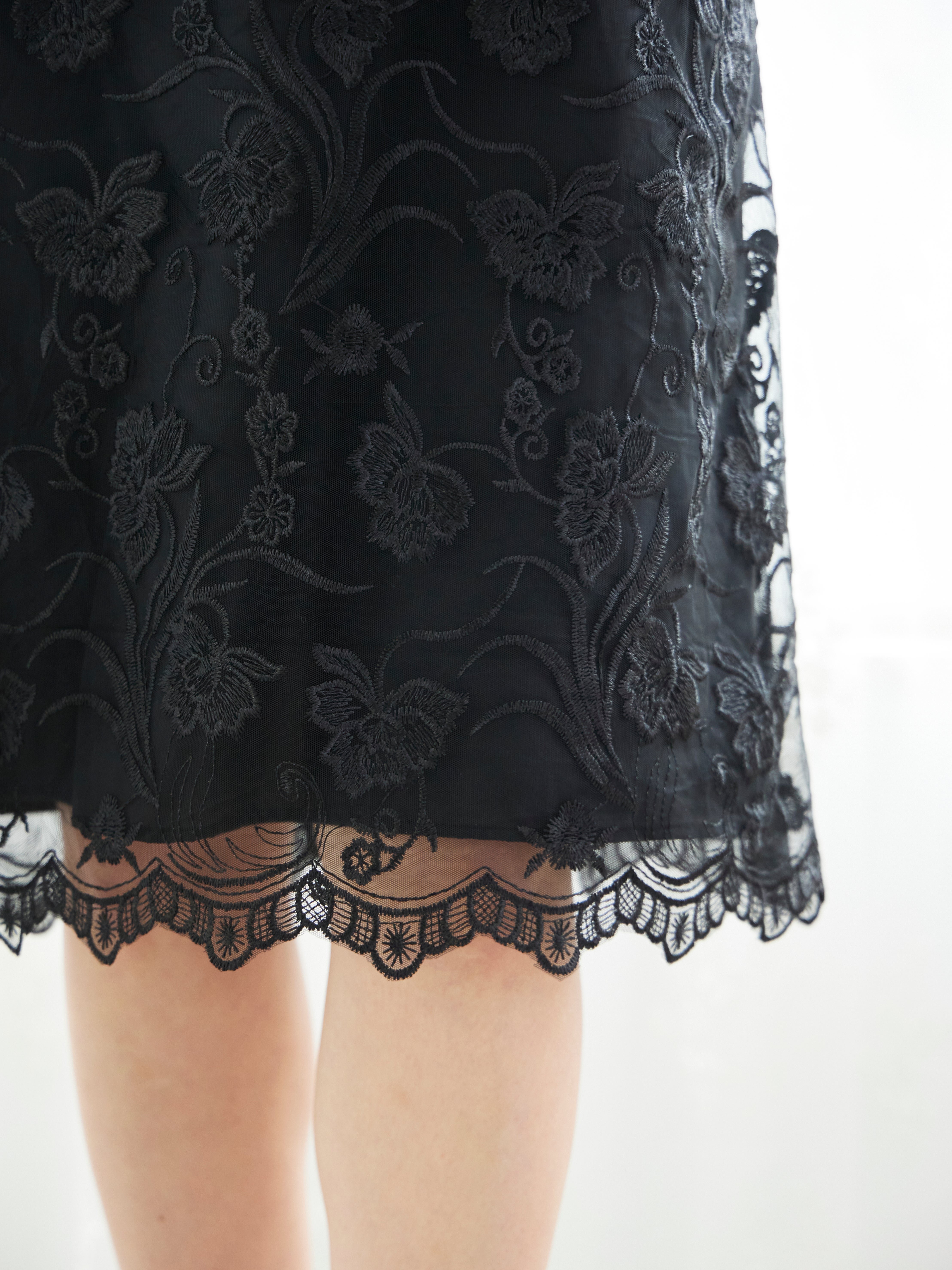 [レンタル] BELINDA DE CAPRIS 刺繍2枚袖 ワンピースドレス ブラックの宅配レンタル - 12