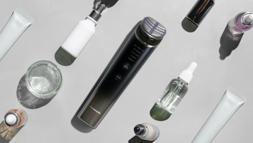 パナソニック リフトケア★美顔器 バイタリフト RF LUXE EH-SR90 スキンケア用品と並べたイメージ - 9