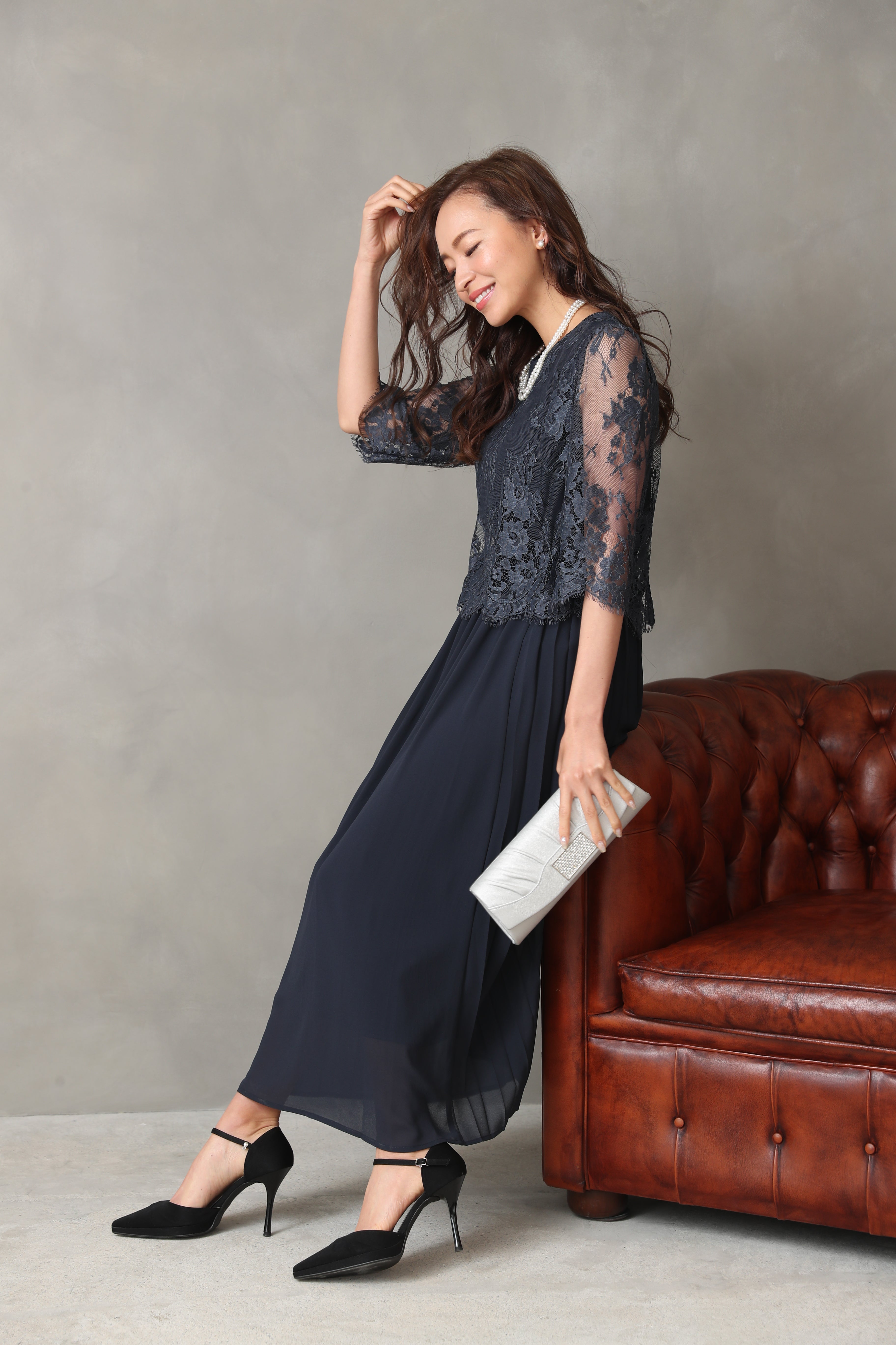 [レンタル] BELINDA DE CAPRIS サイドプリーツ レーススリーブ ワンピースドレス ネイビーの宅配レンタル - 8