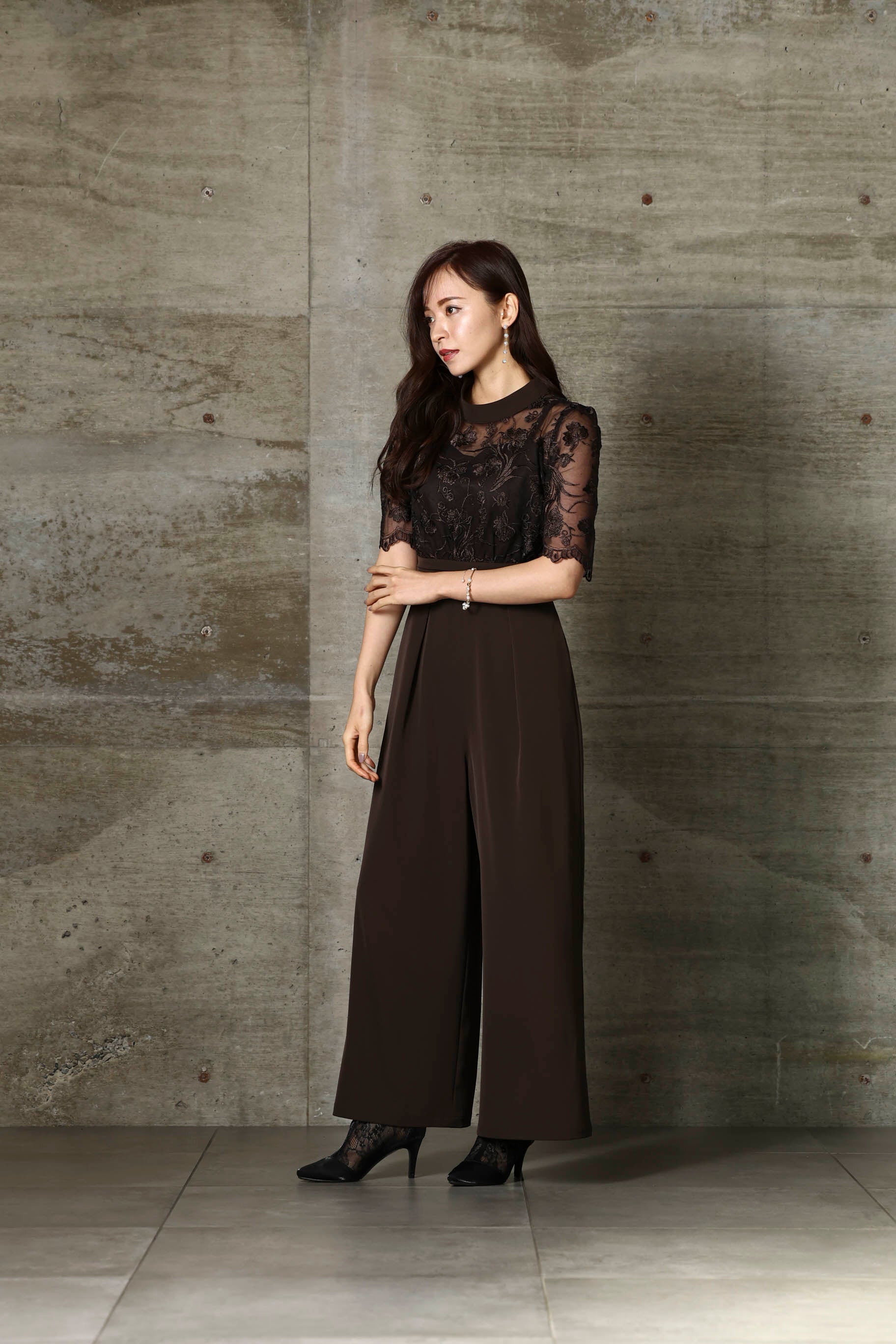 レンタル] BELINDA DE CAPRIS 刺繍レース オールインワン パンツドレス