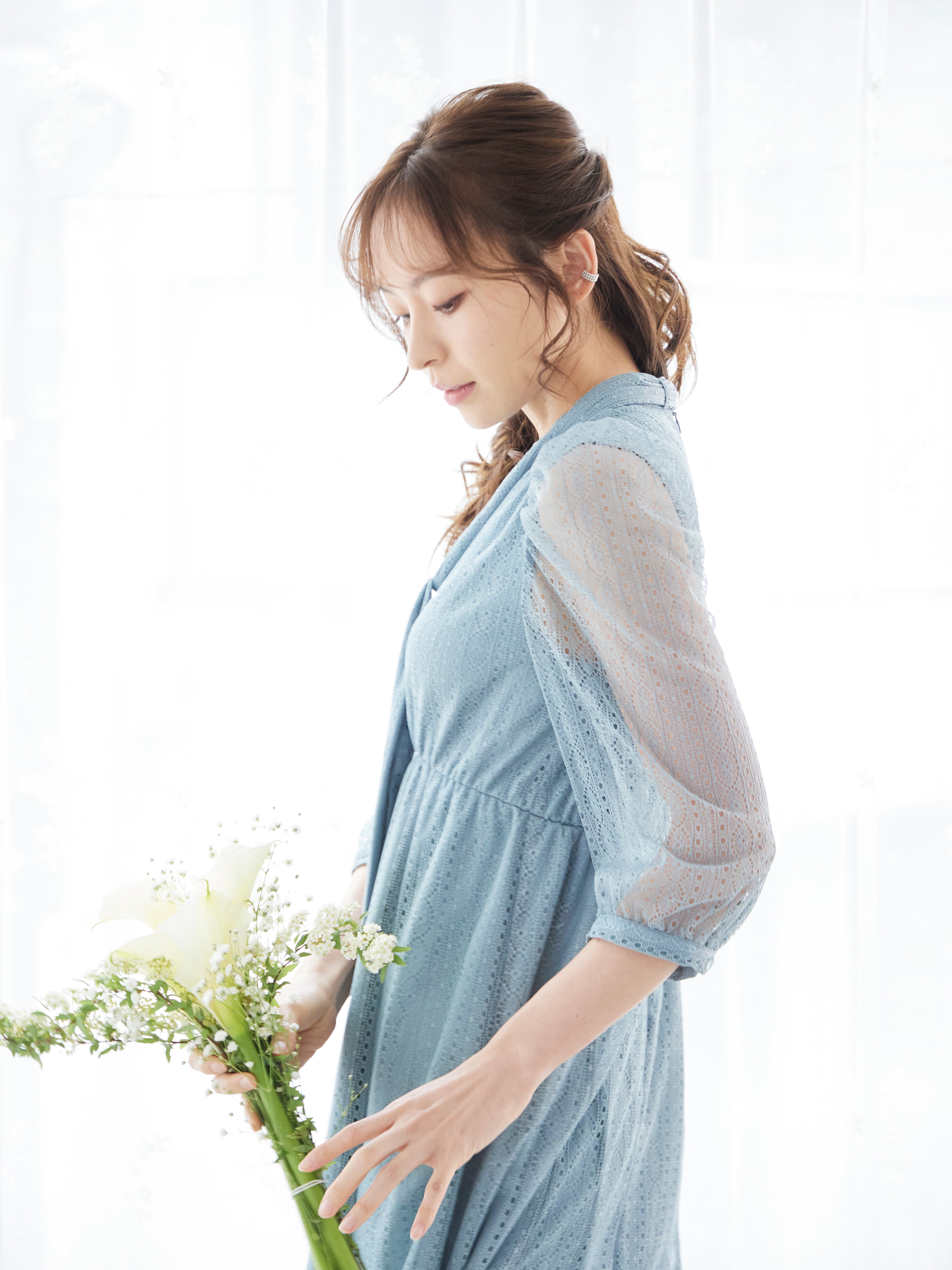 [レンタル] BELINDA DE CAPRIS リボン付きギャザースリーブ レースワンピースドレス サックスブルーの宅配レンタル - 9