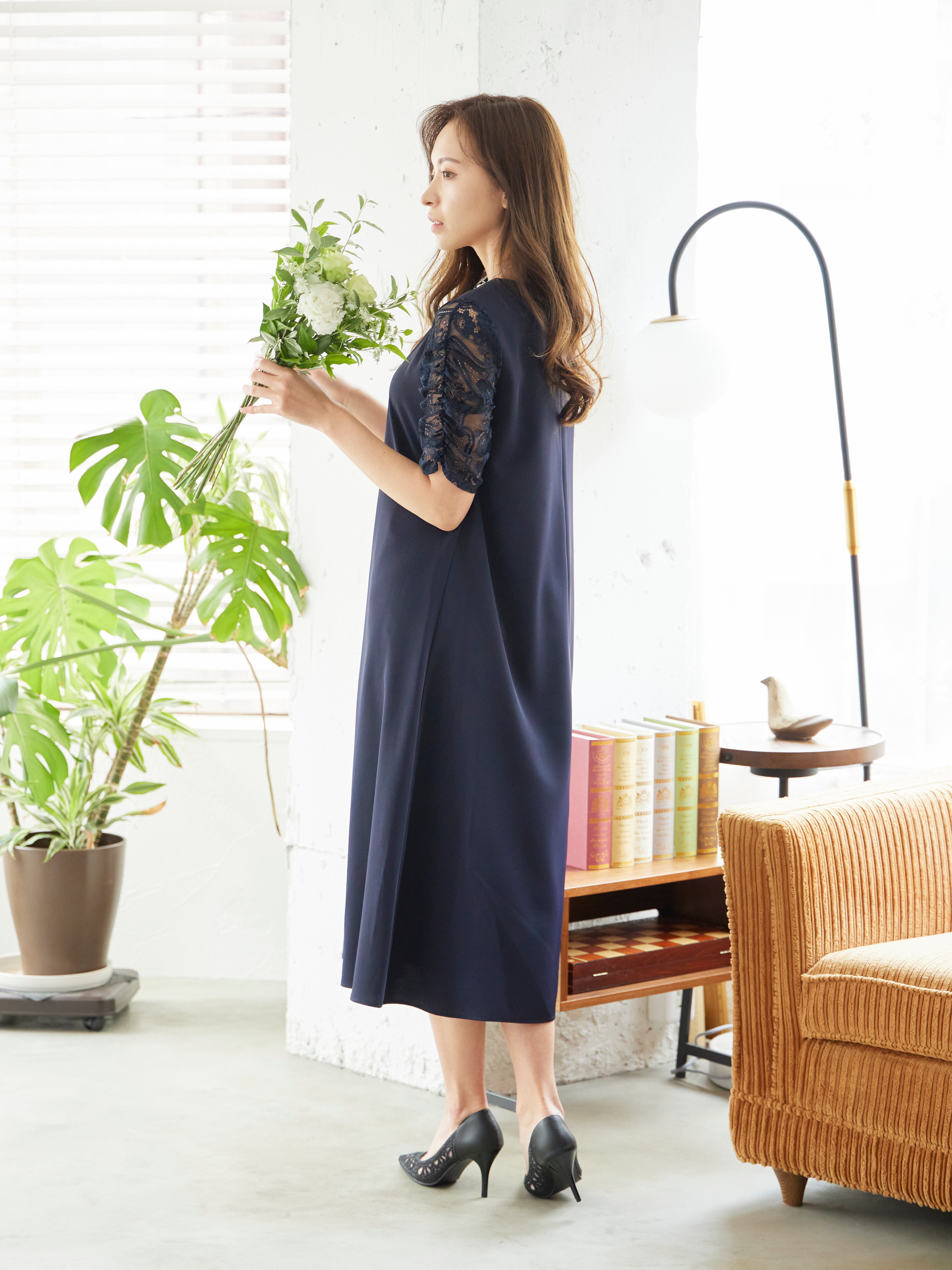 [レンタル] BELINDA DE CAPRIS Vネックギャザースリープ ワンピースドレス ネイビーの宅配レンタル - 7