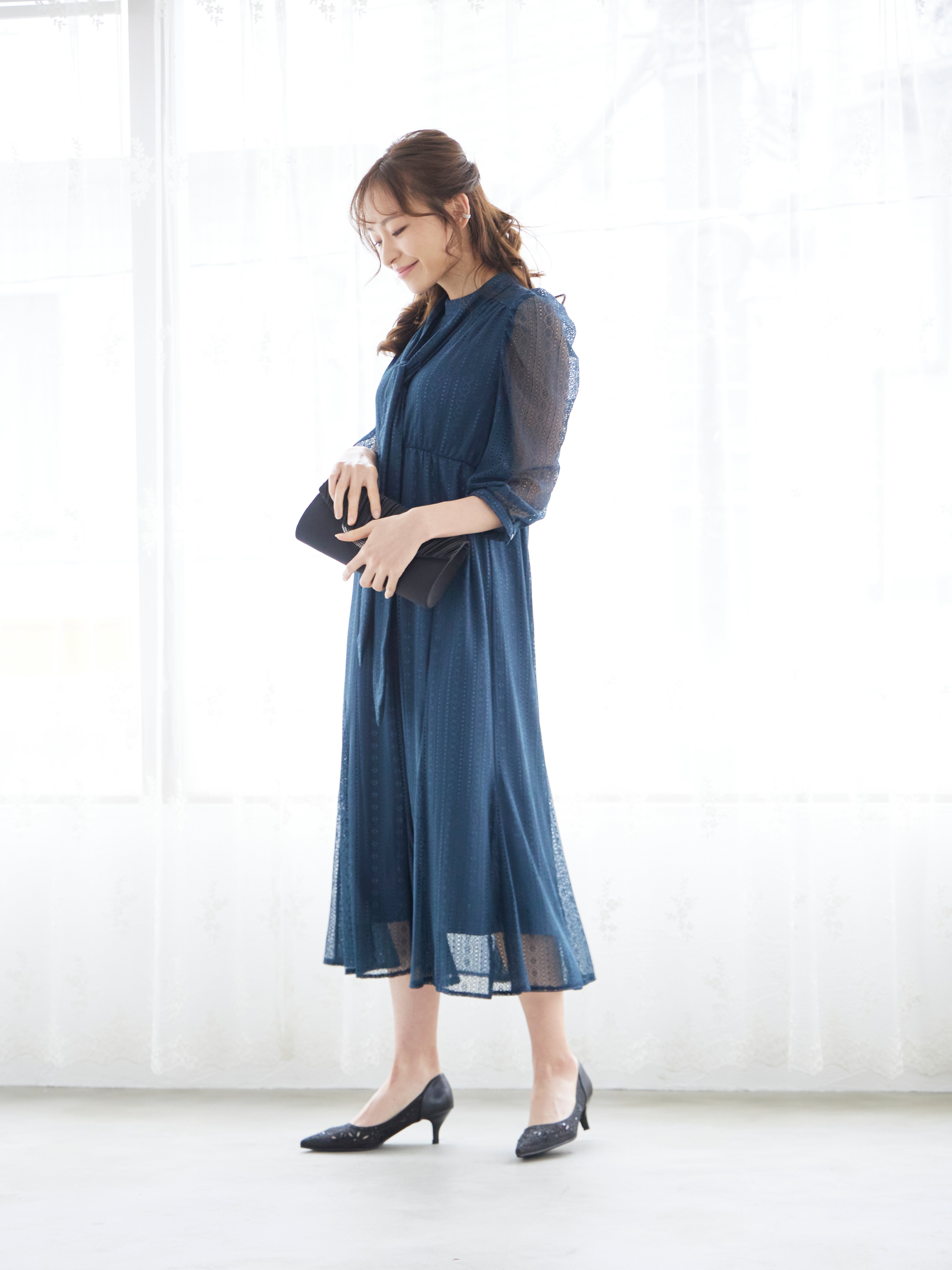 [レンタル] BELINDA DE CAPRIS リボン付きギャザースリーブ レースワンピースドレス ネイビーの宅配レンタル - 8