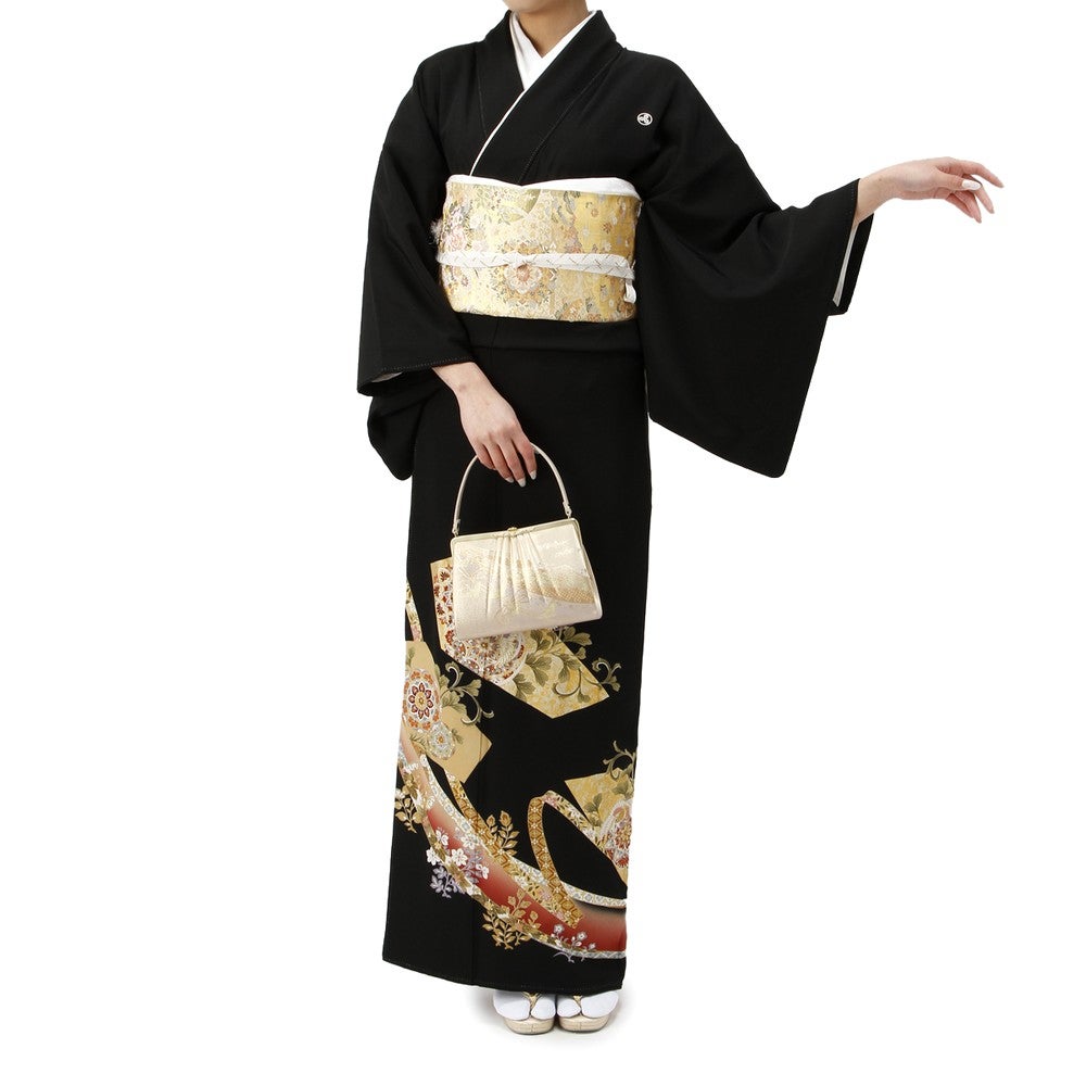 黒留袖 刺繍入り 着物　帯　バック　靴 長襦袢一式おまとめ　1度着用品 レンタル] 留袖セット 花リボン柄 (長襦袢、帯、和装小物一式