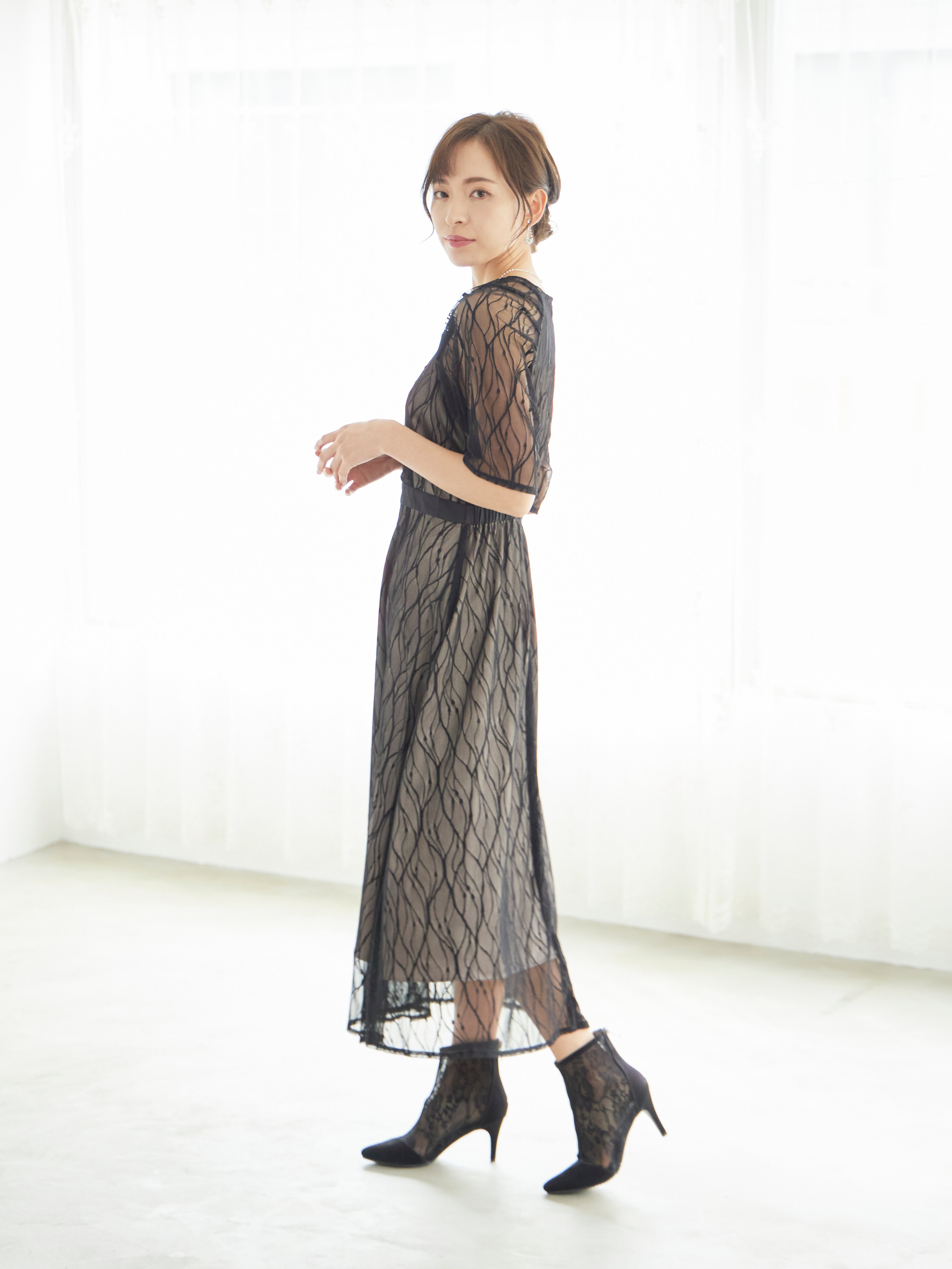 [レンタル] BELINDA DE CAPRIS ラグランスリーブレース ワンピースドレス ブラックの宅配レンタル - 2