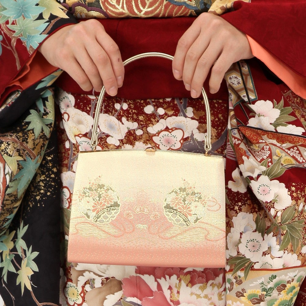 [レンタル] 振袖 大花柄 Mサイズ(レッド×ブラック,レッド) / Lサイズ(ネイビー)の宅配レンタル - 20