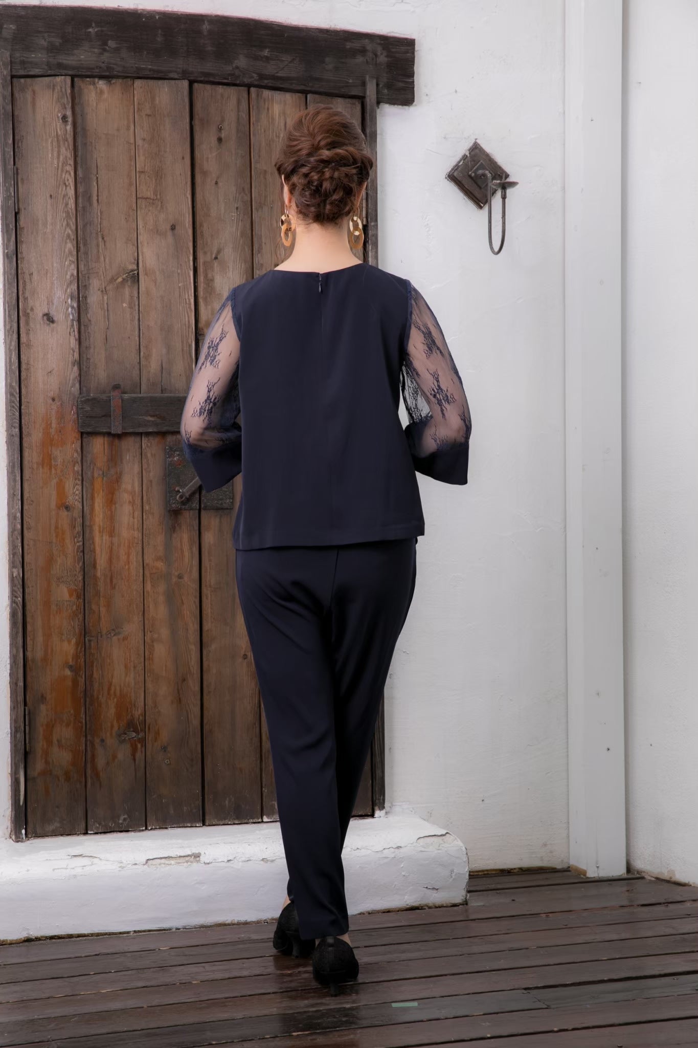 [レンタル] BELINDA DE CAPRIS チュールスリーブカフス セットアップ パンツドレス ネイビーの宅配レンタル - 7