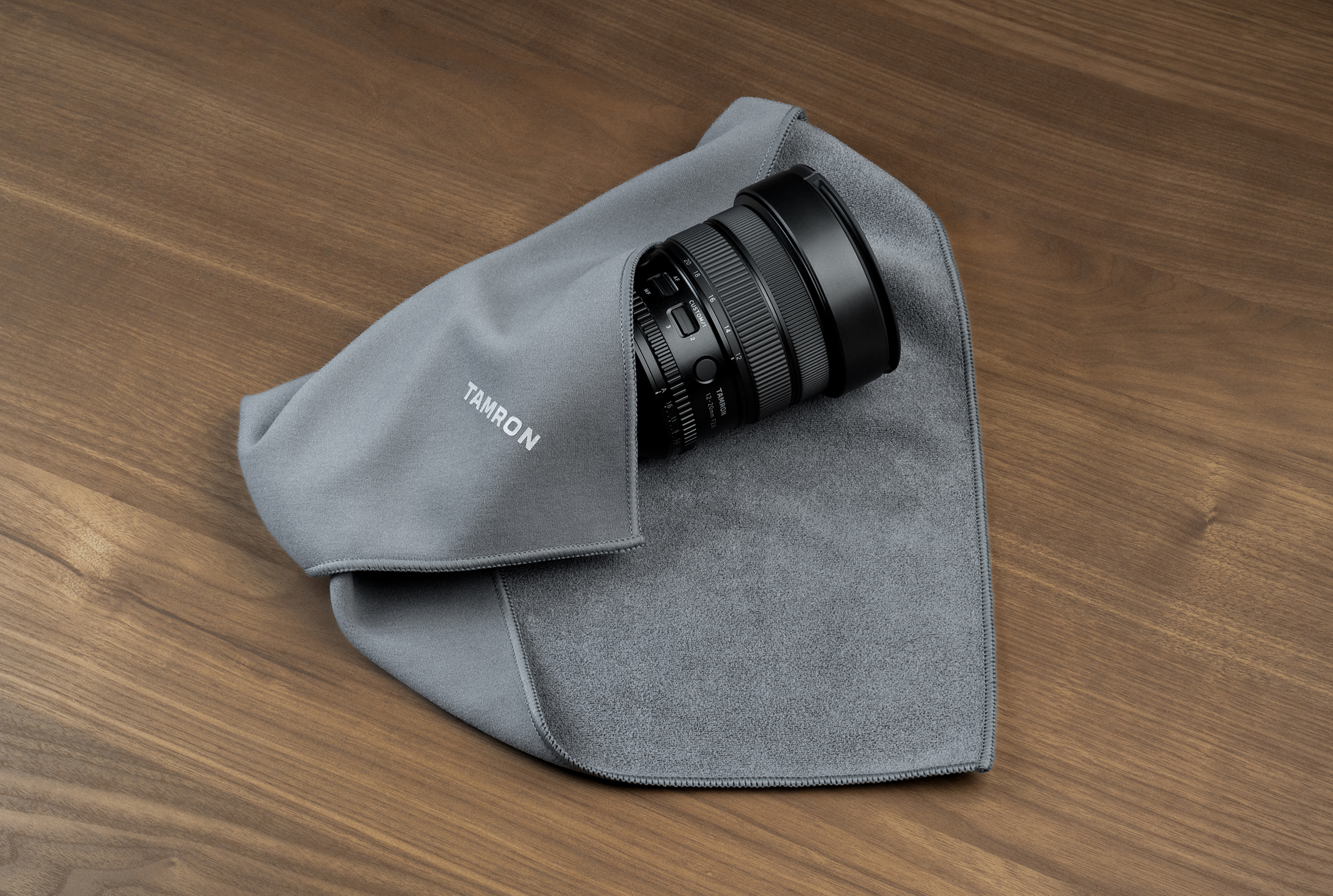 タムロン  12-20mm F2.8(Model A084) 大口径超広角ズームレンズ(ソニーEマウント用) 付属 ラッピングクロス - 8