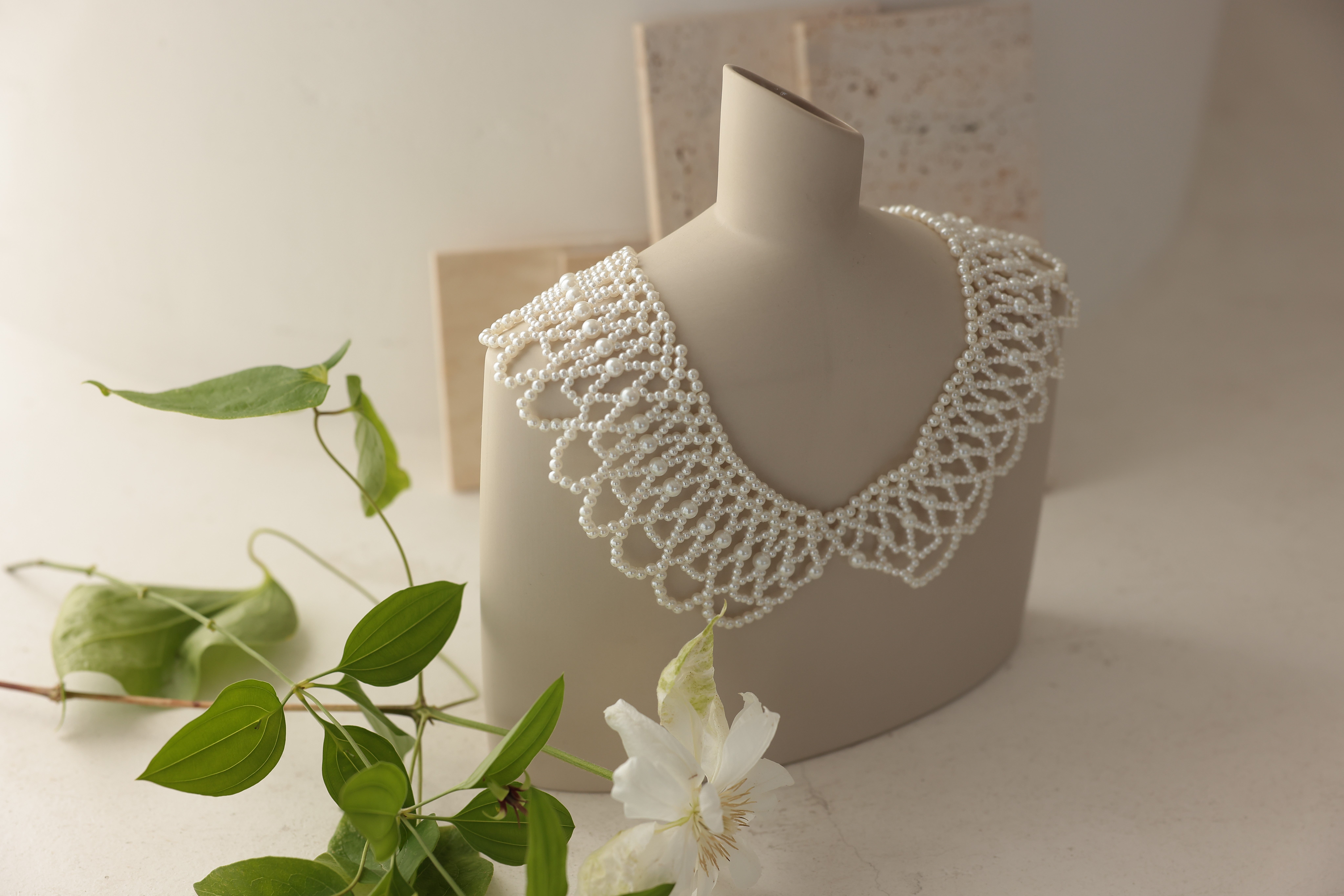 [レンタル] アートマリー つけ襟風編み上げパールネックレス ホワイトの宅配レンタル - 6