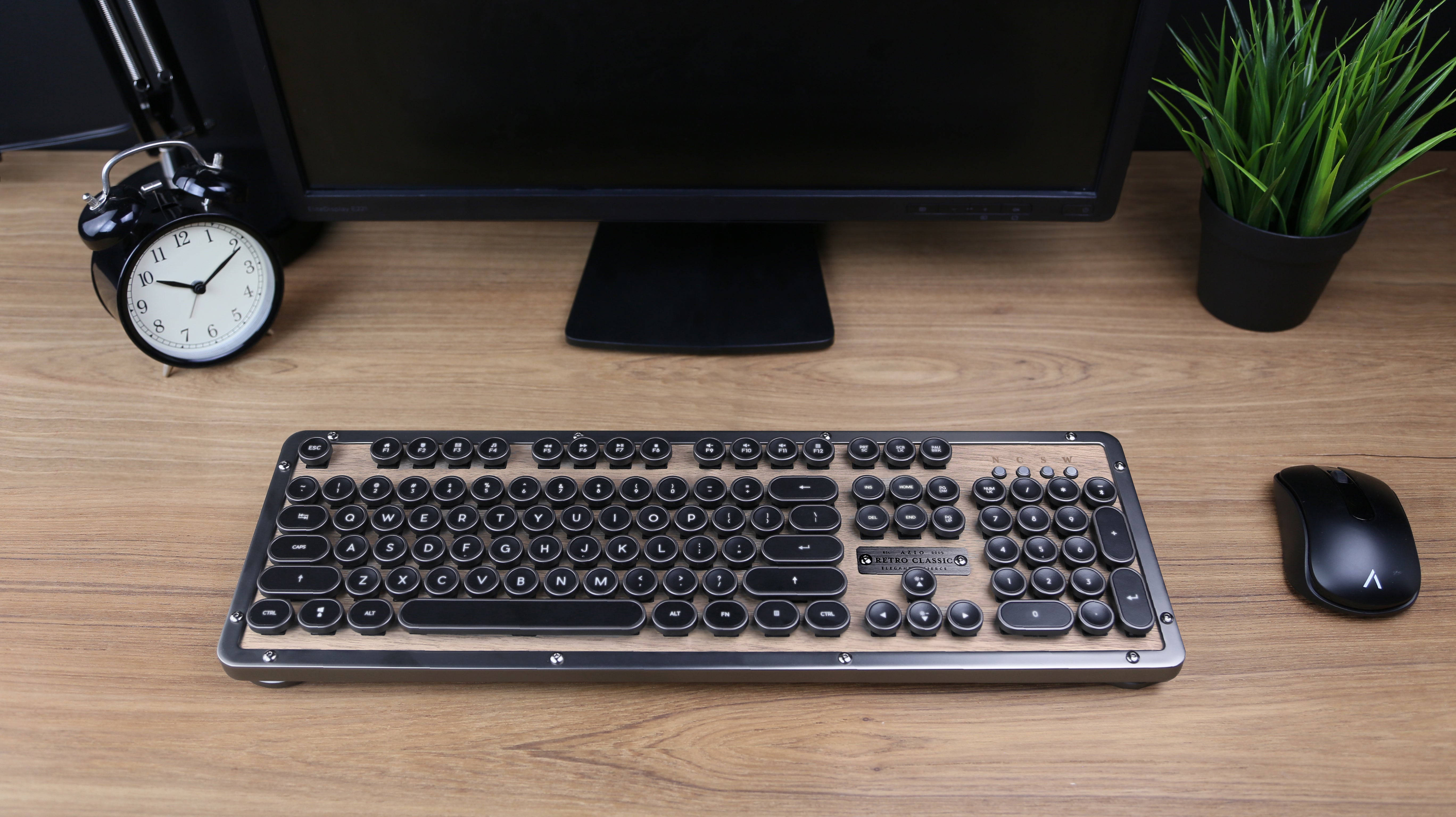 [レンタル] AZIO Bluetooth/USB有線接続 タイプライター式 キーボード ウッド - 2