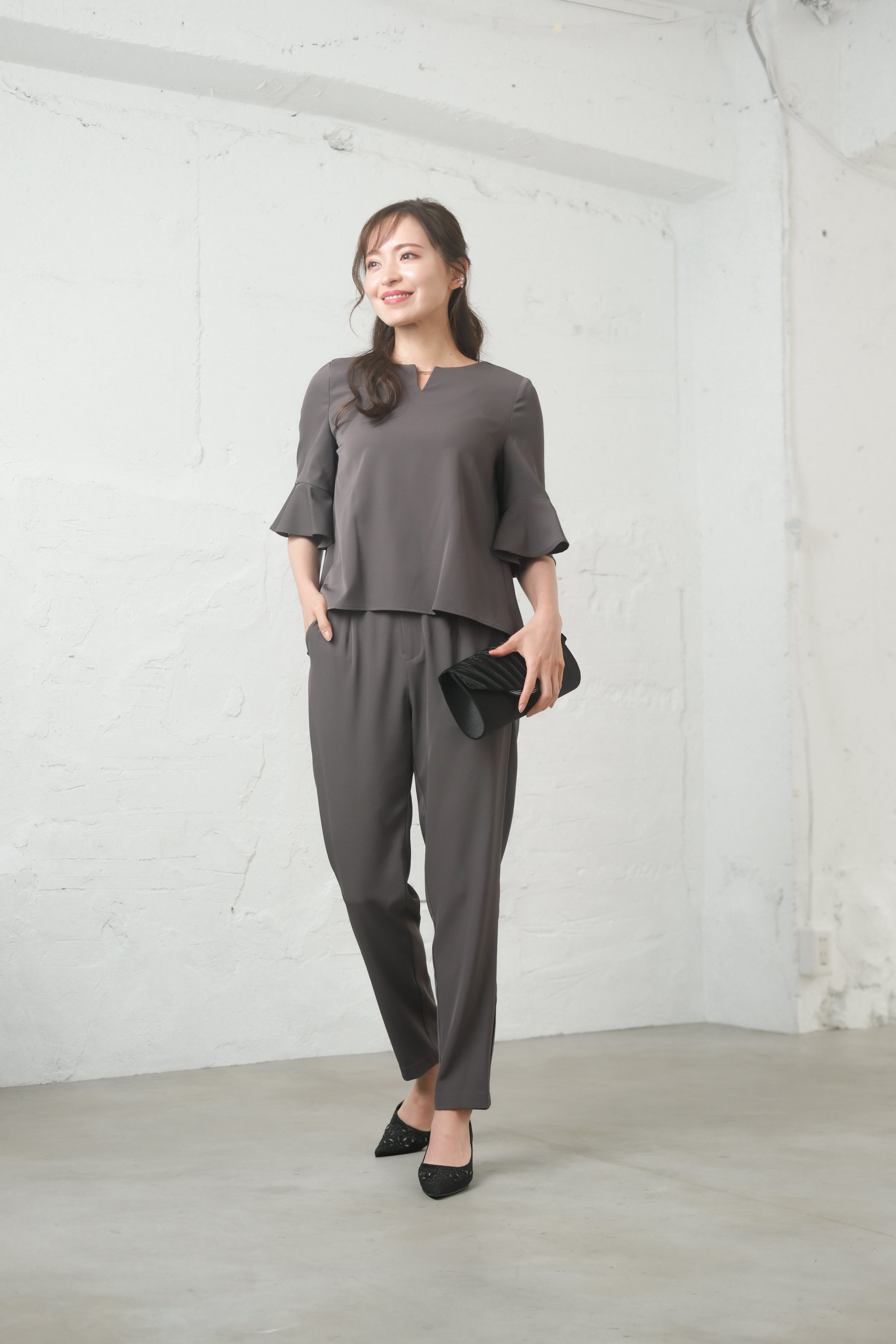 [レンタル] BELINDA DE CAPRIS パンツドレス バックレーストップス 2点セット モカの宅配レンタル - 4