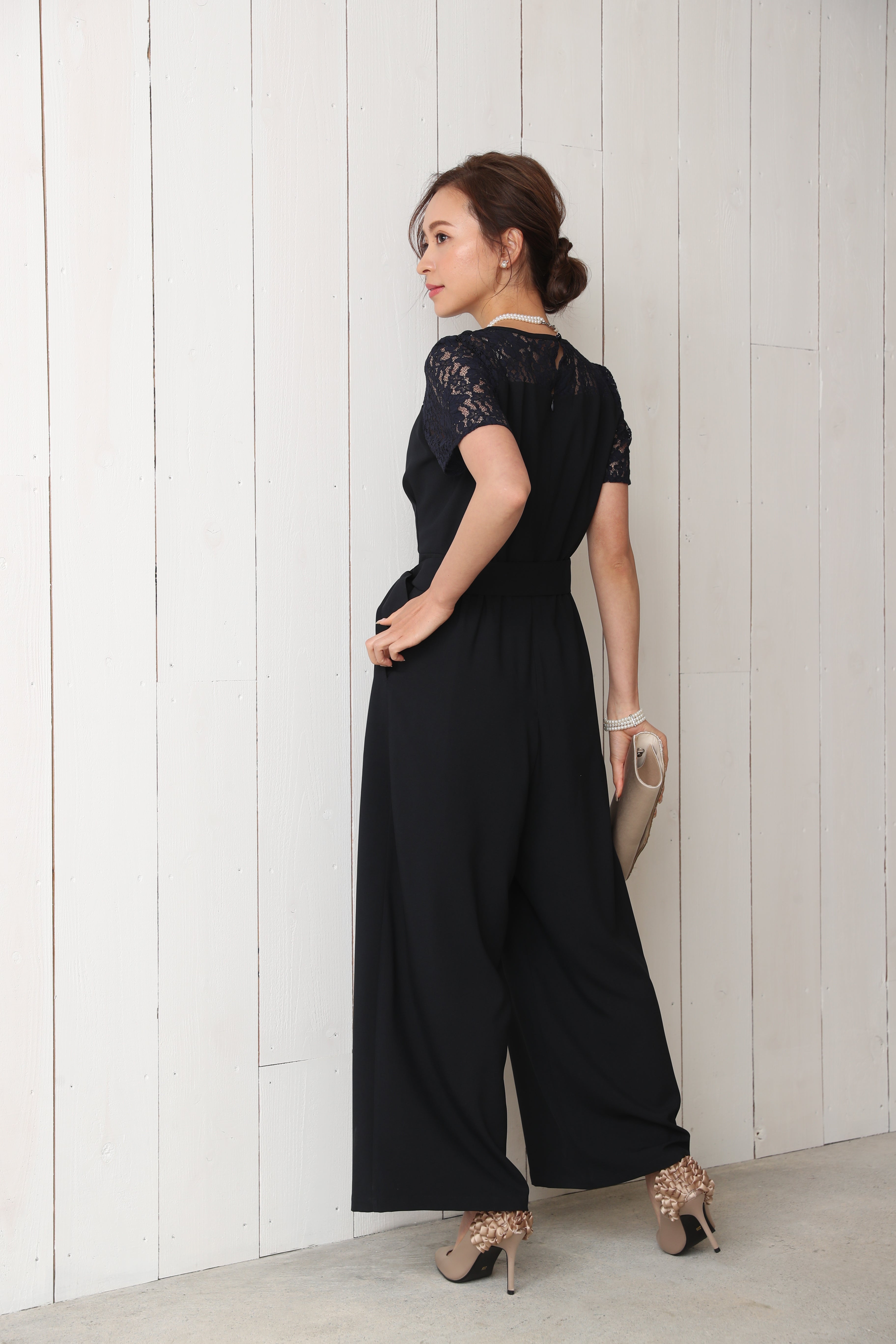 [レンタル] BELINDA DE CAPRIS 袖付きタックテーパード オールインワン パンツドレス ネイビーの宅配レンタル - 12