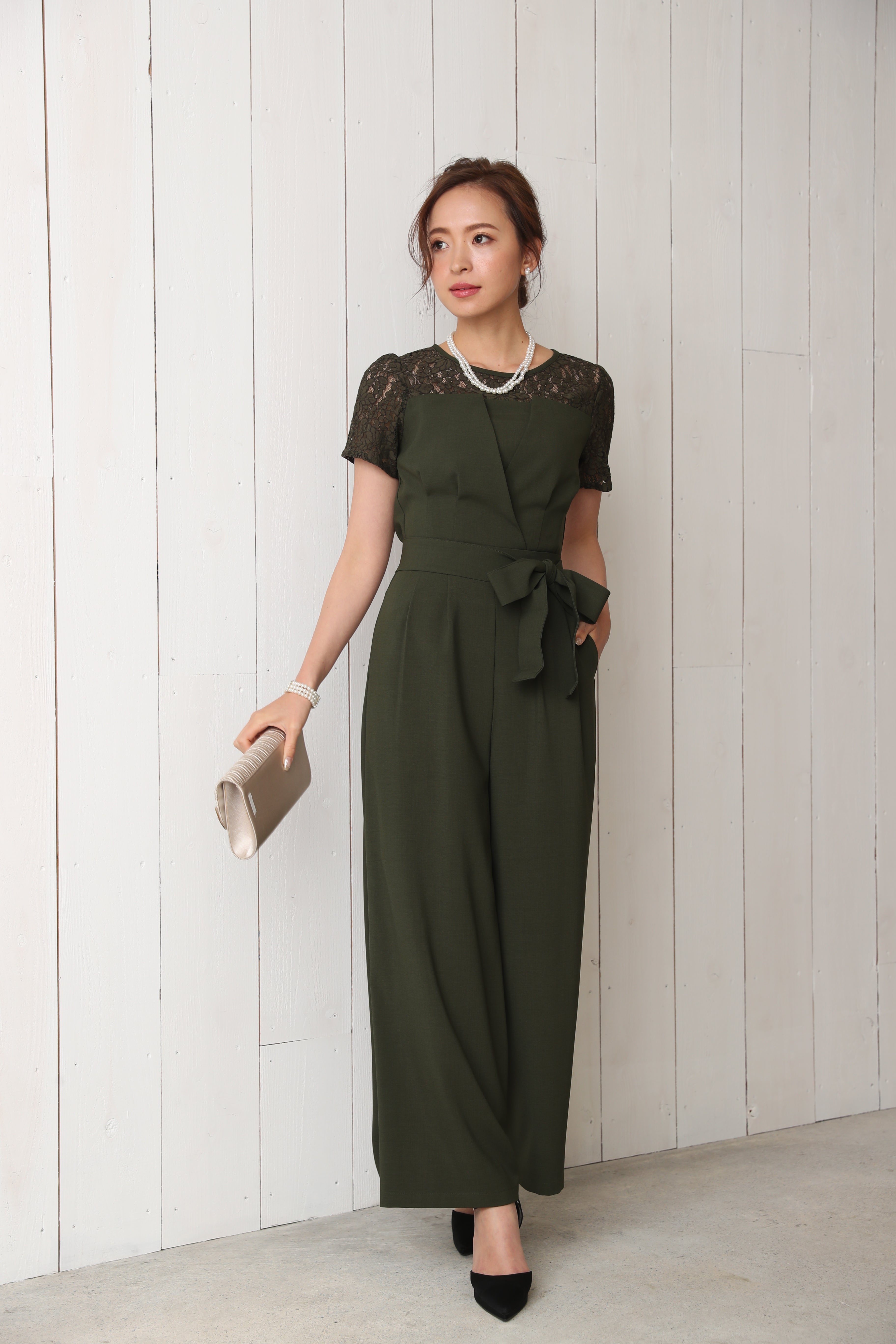 [レンタル] BELINDA DE CAPRIS 袖付きタックテーパード オールインワン パンツドレス カーキの宅配レンタル - 6