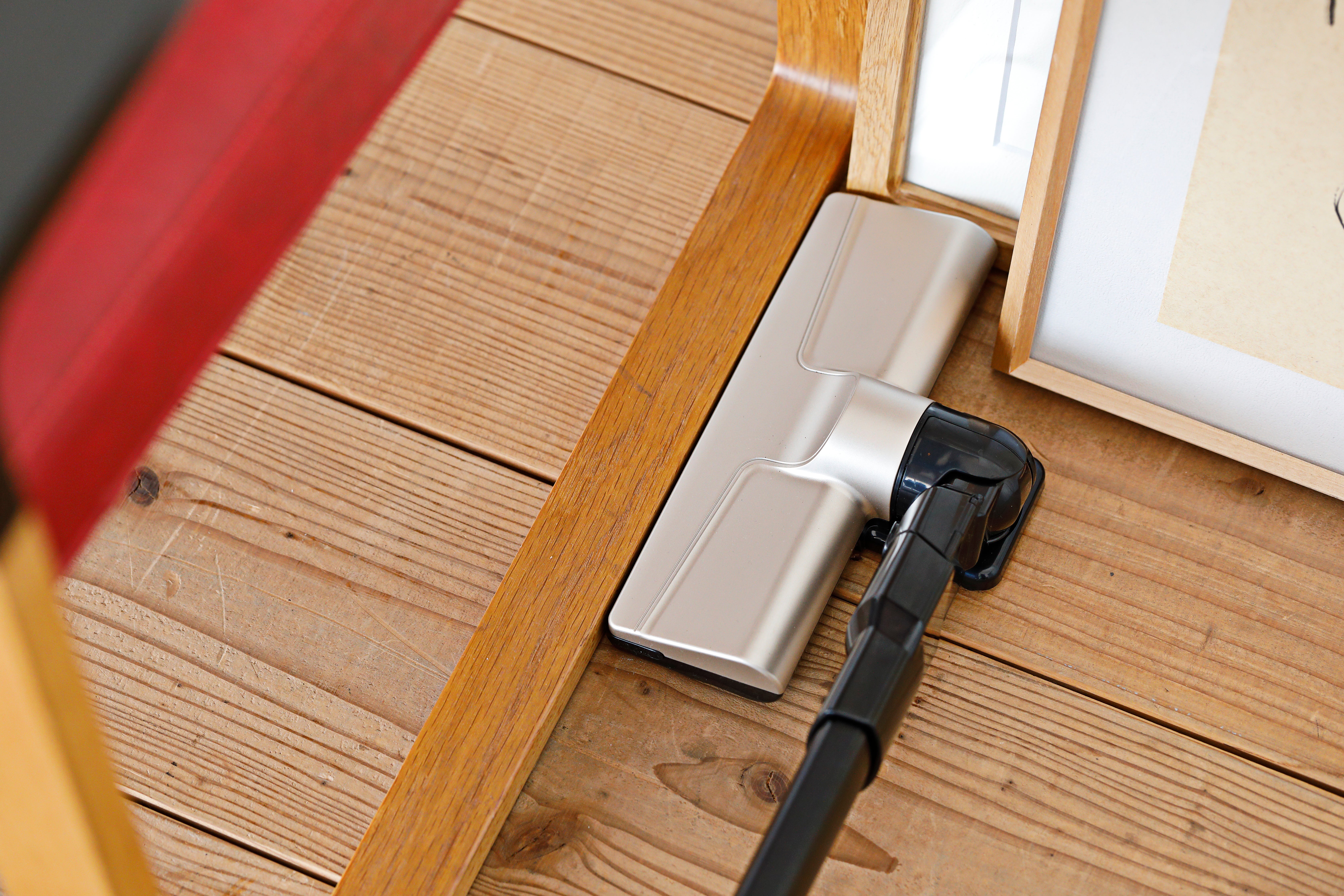 [レンタル] シロカ 2WAYコードレススティッククリーナー SV-S271 [超軽量0.9kg掃除機/ハンディ可] シャンパンシルバー - 9