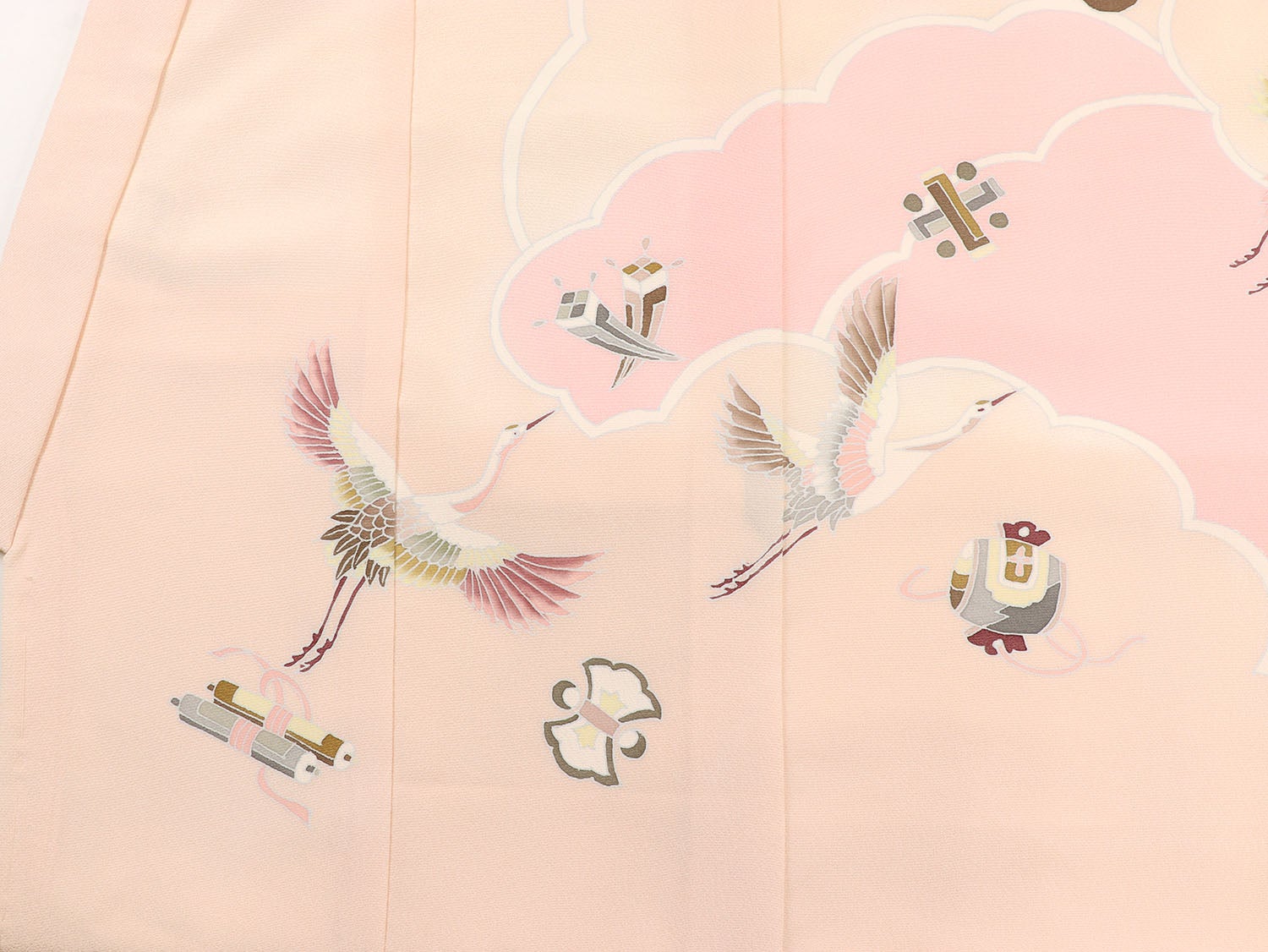 [レンタル] 女の子 お宮参り 産着 レンタル6点フルセット 正絹 鶴に宝づくし クリーム色に薄ピンクの宅配レンタル - 7