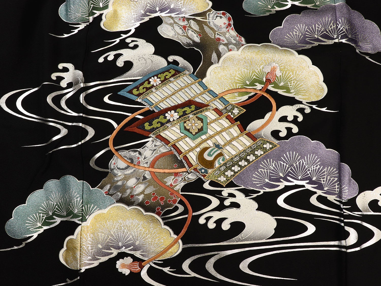 [レンタル] 男の子 お宮参り 産着 レンタル6点フルセット 正絹 刺繍の兜に帷子 黒色の宅配レンタル - 5