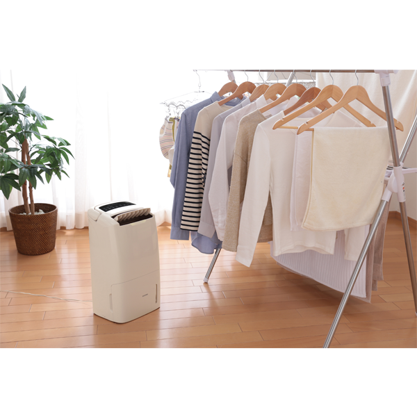 アイリスオーヤマ 空気清浄機能付 除湿機 DCE-120 動作確認済み レンタル] アイリスオーヤマ 空気清浄機能付除湿機12L DCE-120