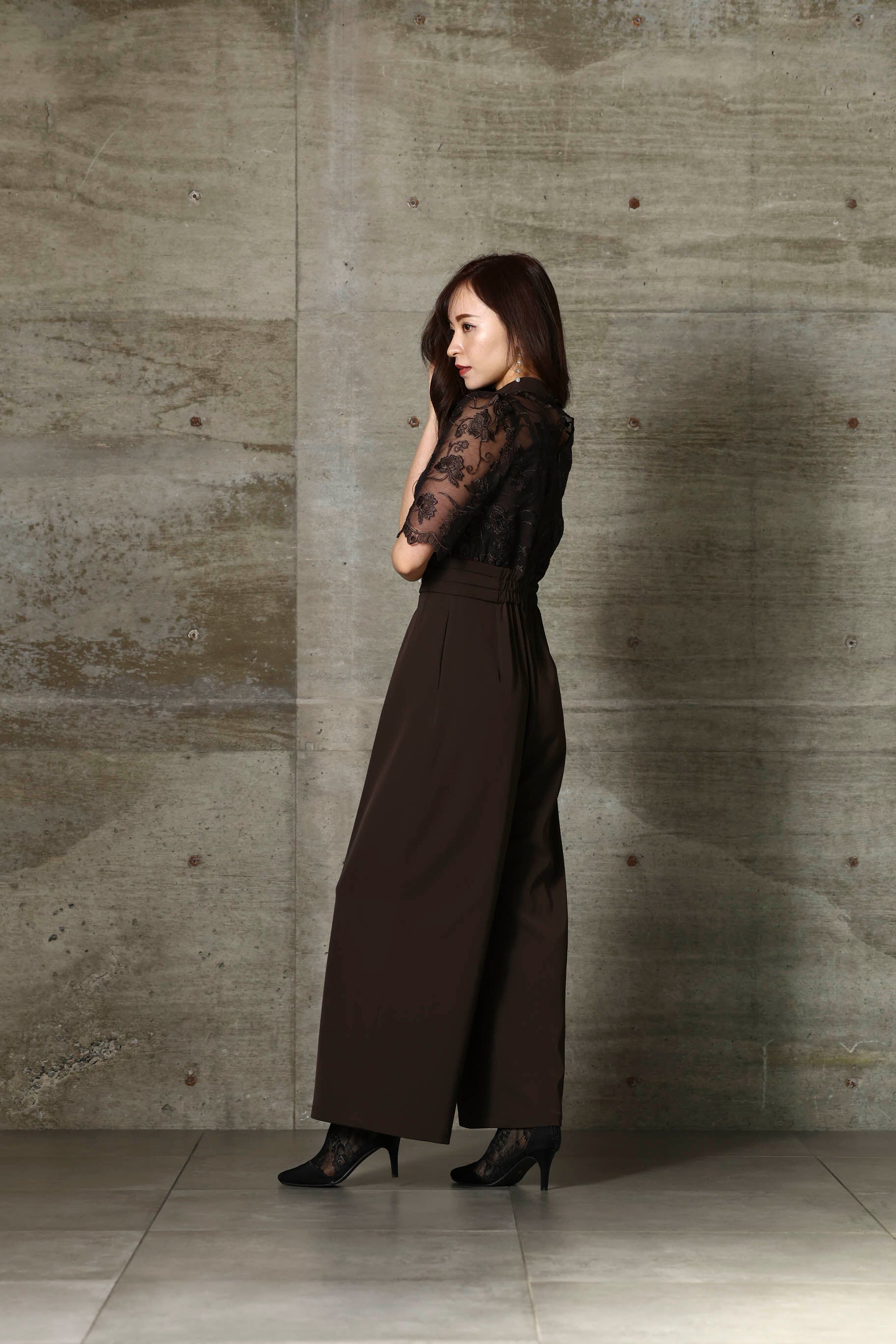 レンタル] BELINDA DE CAPRIS 刺繍レース オールインワン パンツドレス