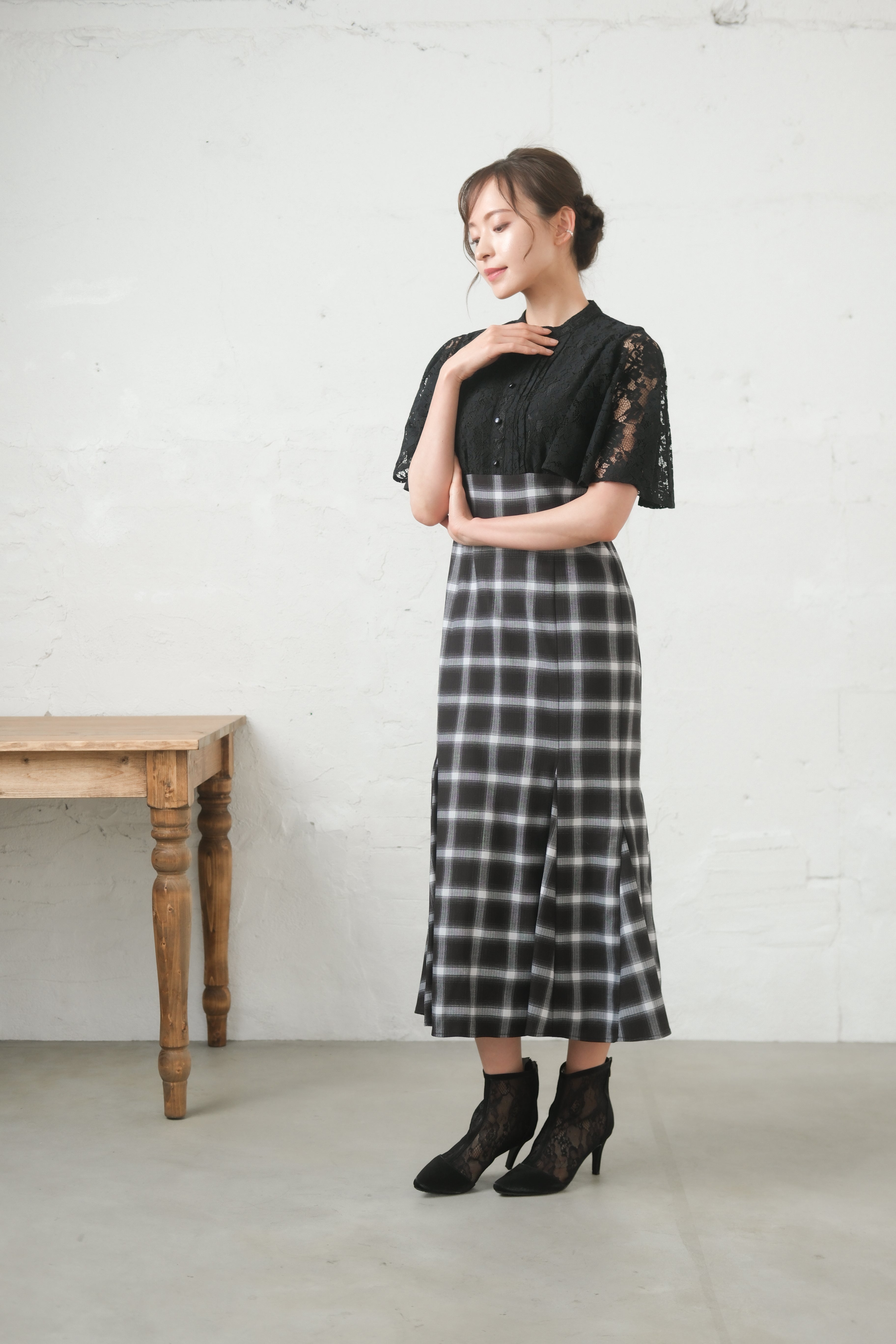 [レンタル] BELINDA DE CAPRIS レース切り替えマーメイド ワンピースドレス ブラックの宅配レンタル - 3