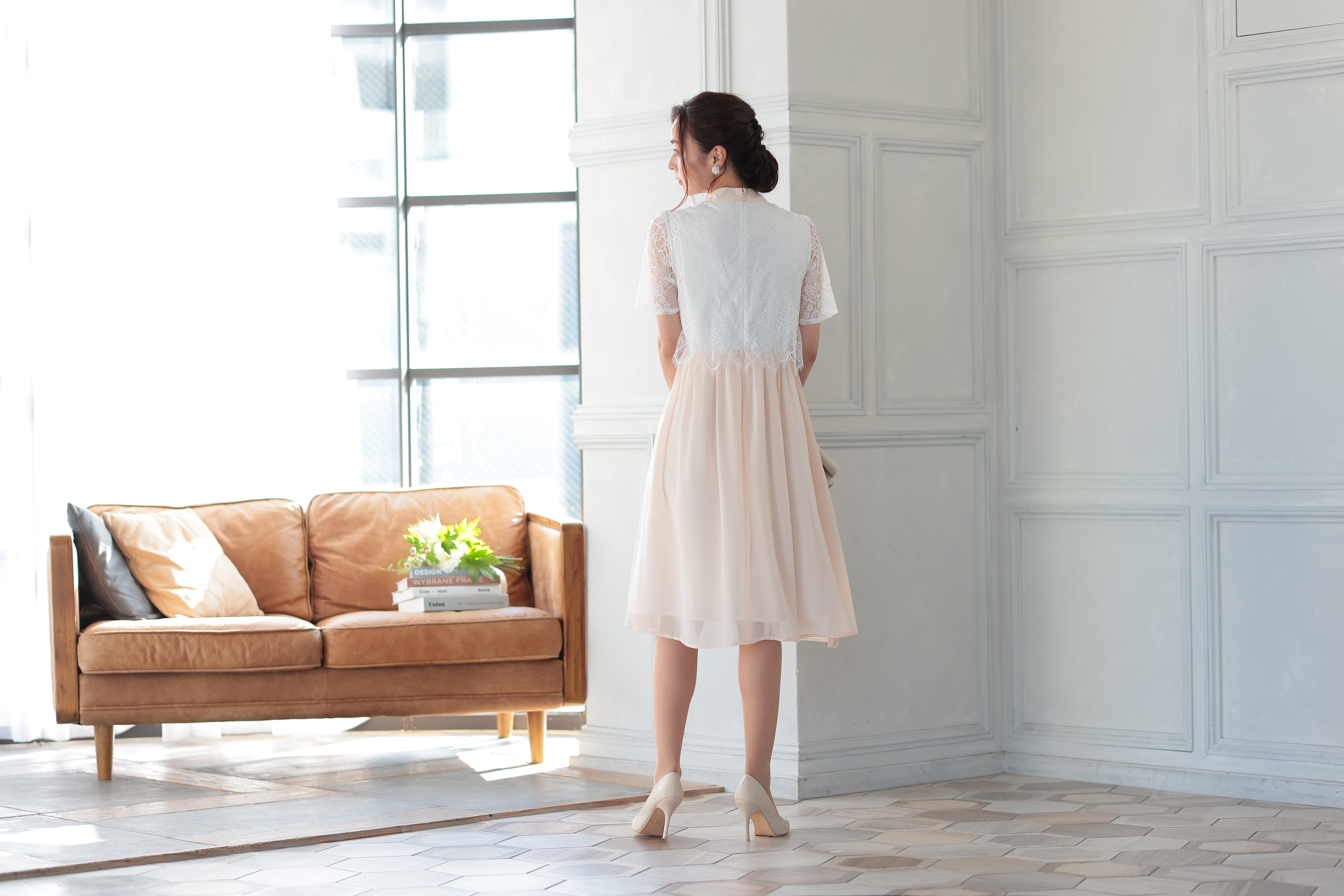 [レンタル] アートマリー ボトルネックワンピースジャケットスーツ【2点セット】ベージュの宅配レンタル - 2